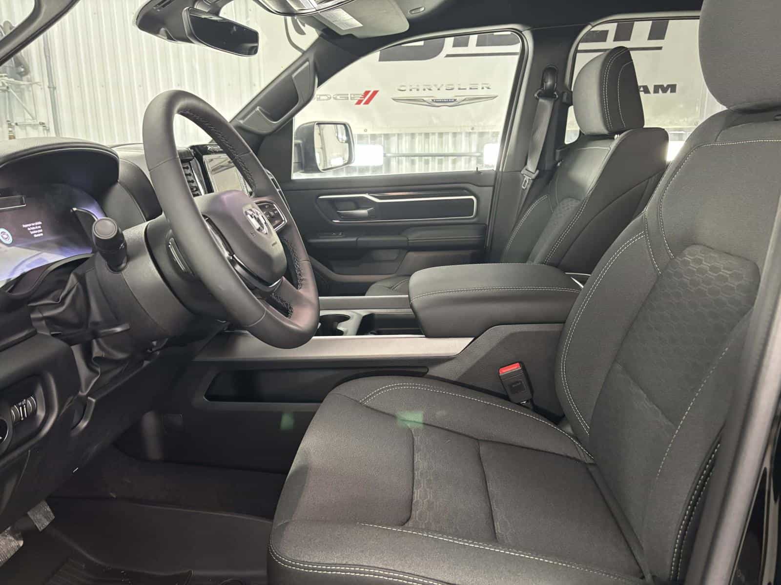 Image 7 RAM 1500 Big Horn 2025