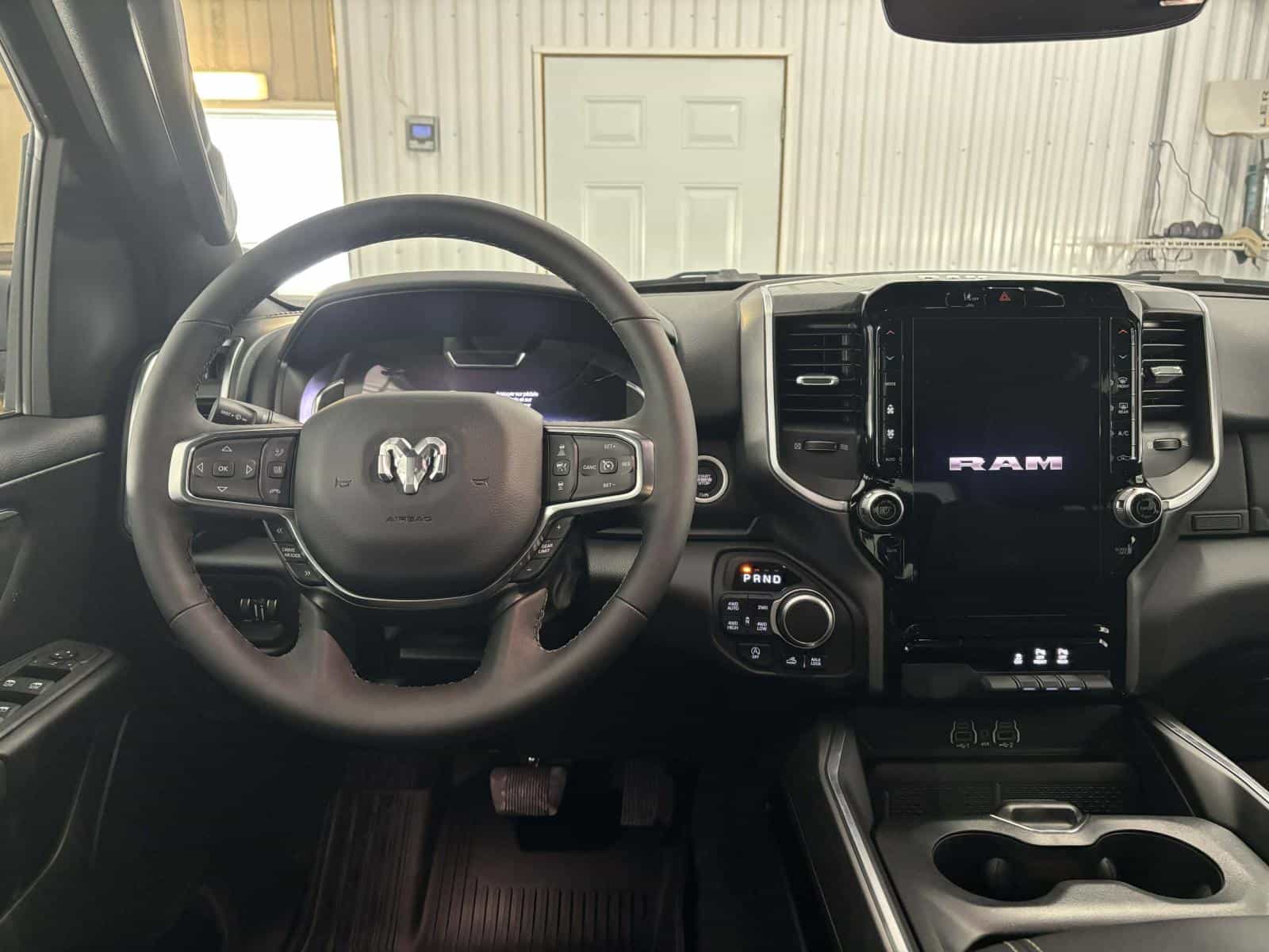 Image 8 RAM 1500 Big Horn 2025