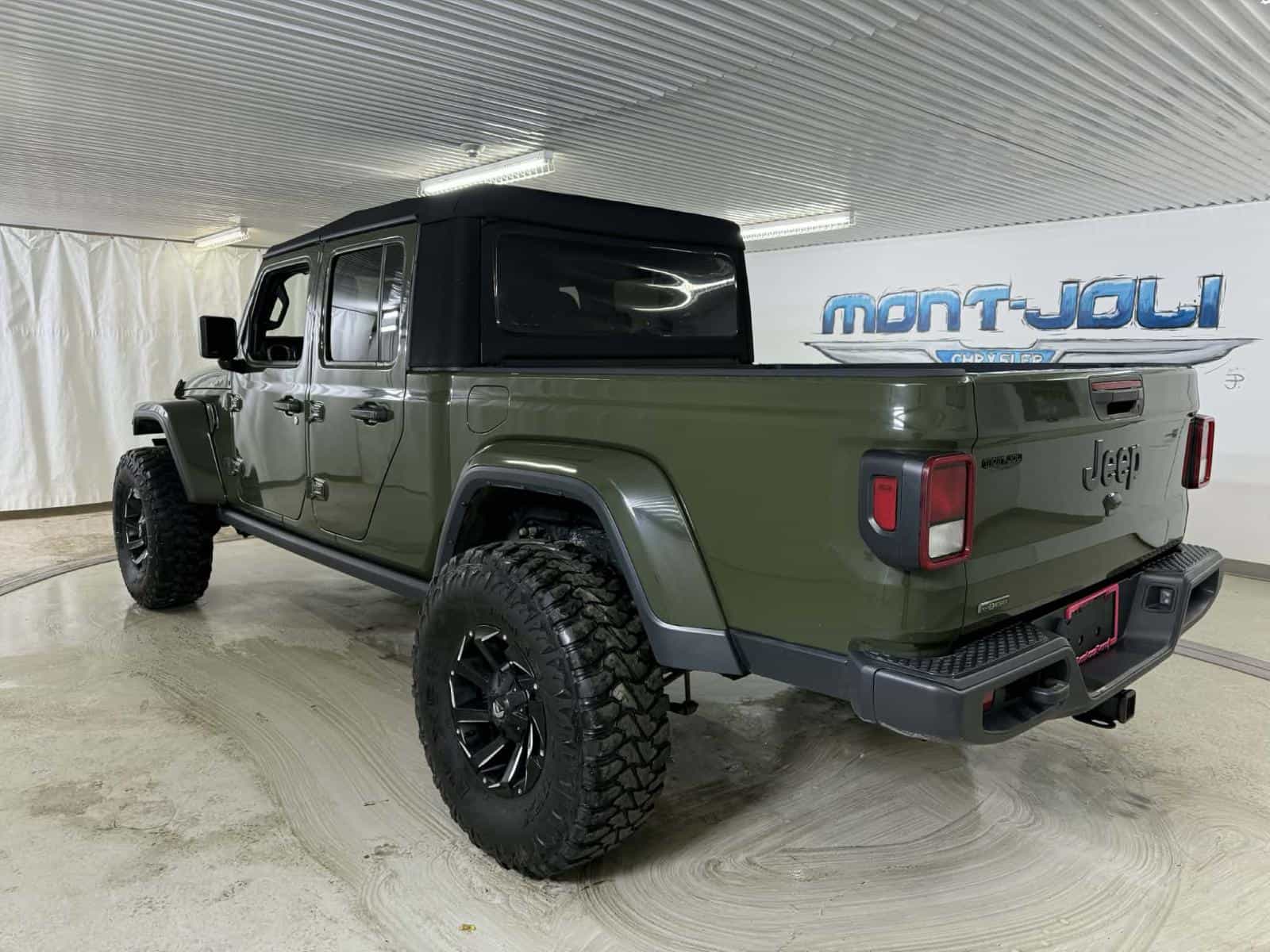 Image 3 Jeep Gladiator Willy's 2022