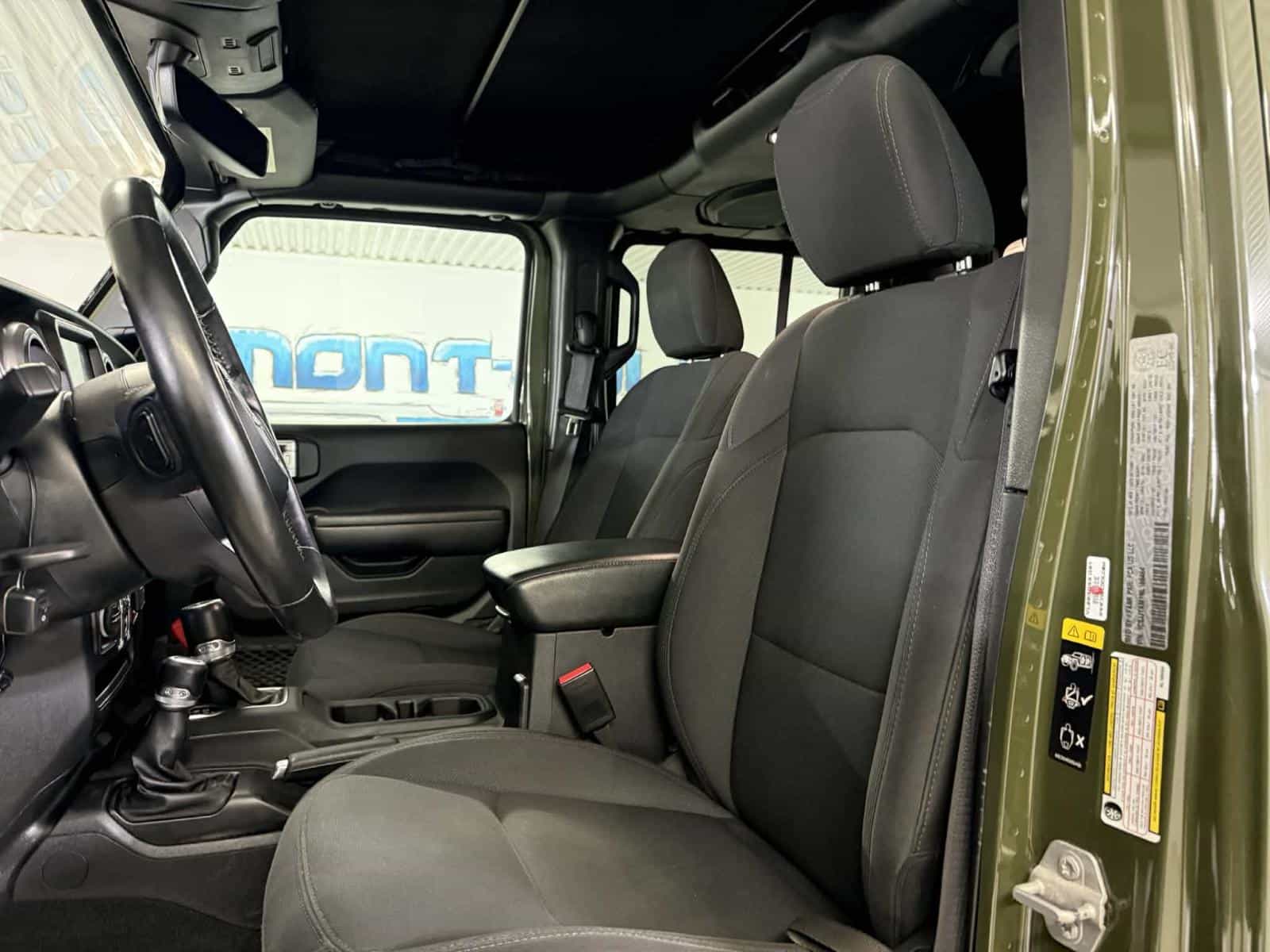 Image 13 Jeep Gladiator Willy's 2022