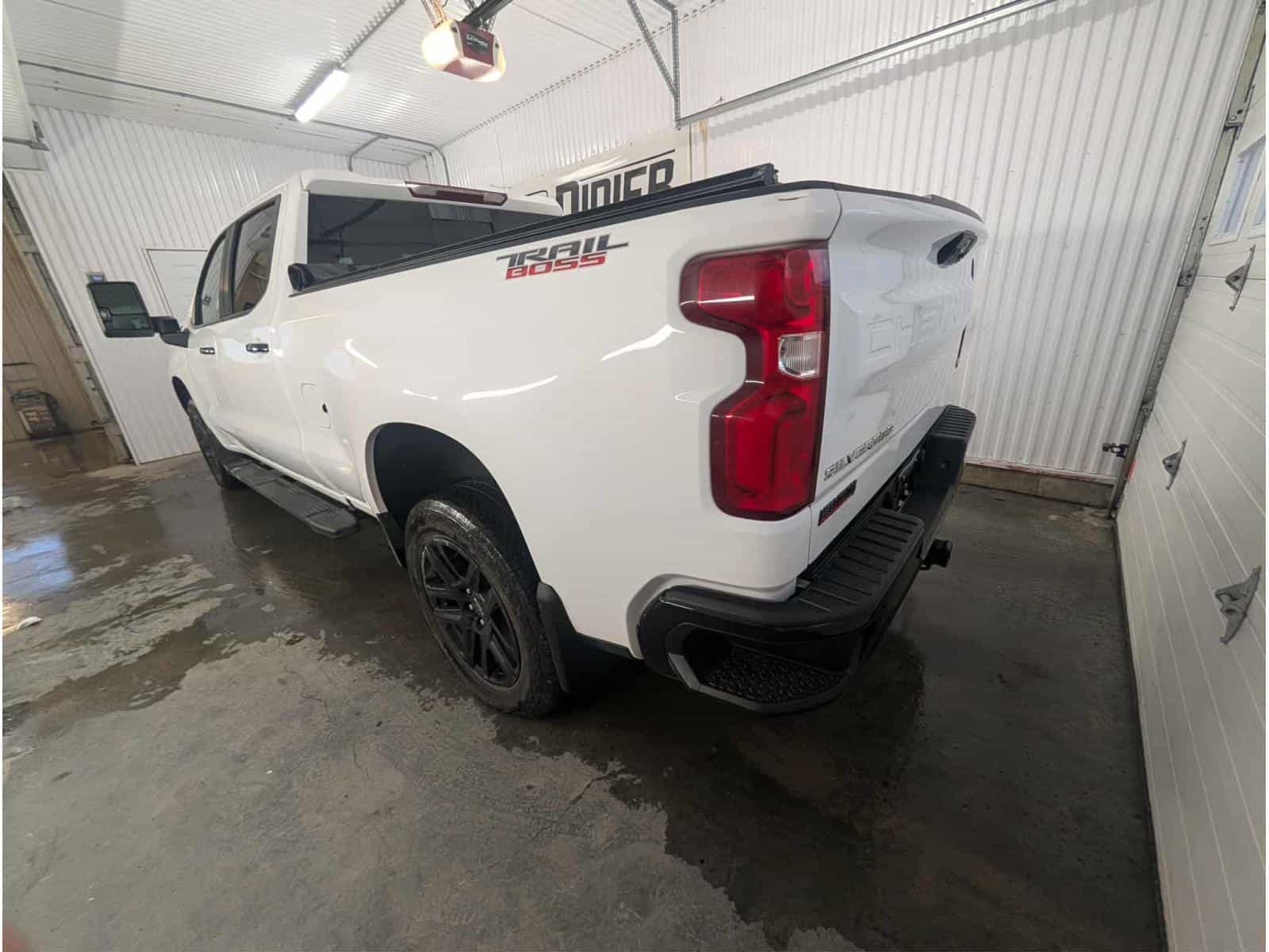 2022 Chevrolet Silverado LT Trail Boss - Image 4