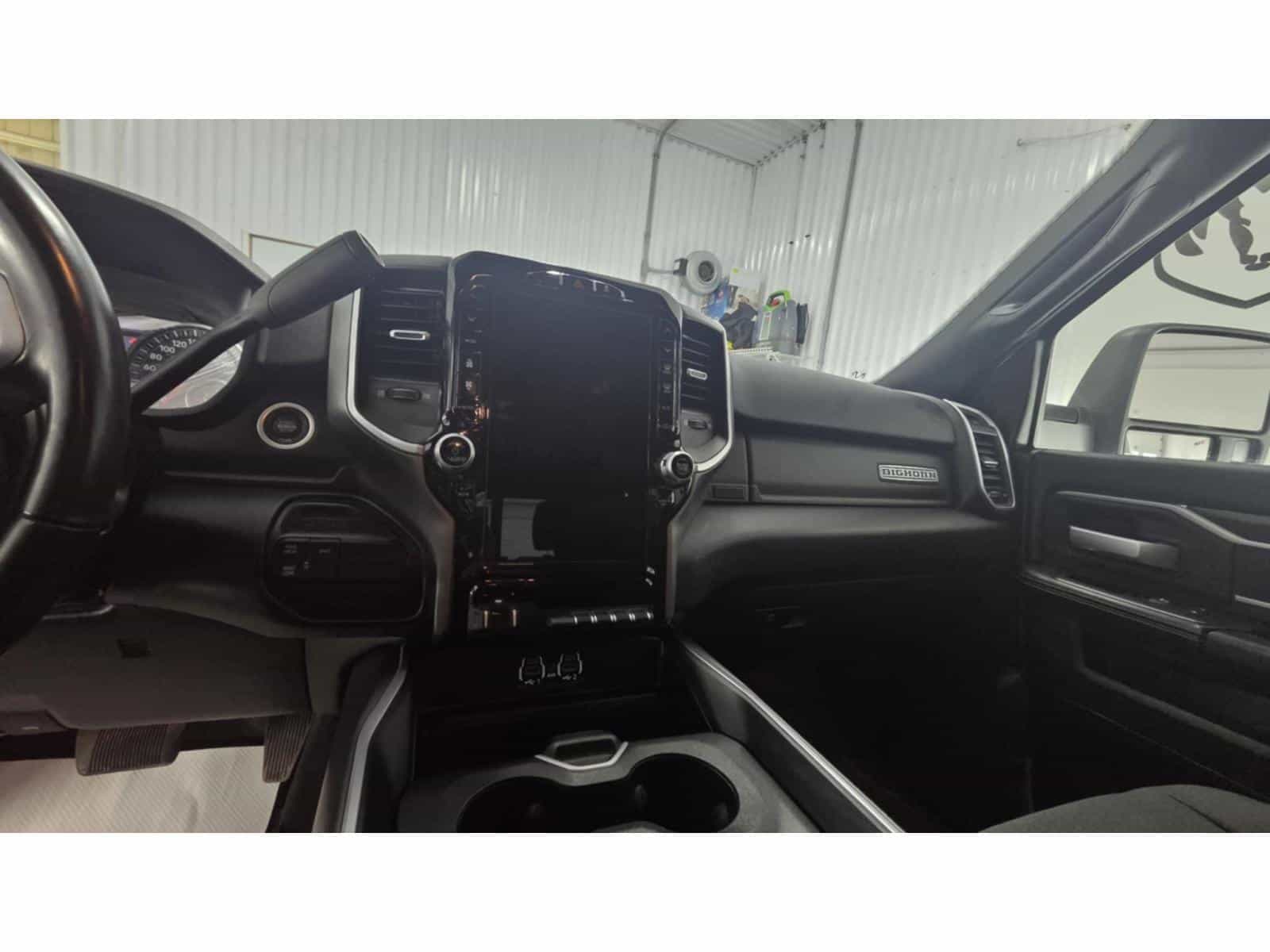 2024 RAM 2500 Big Horn - Image 8