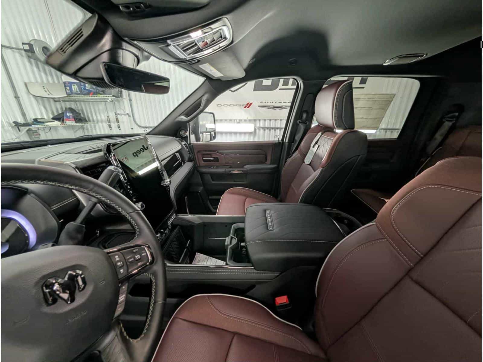 2026 RAM 3500 Limited - Image 4