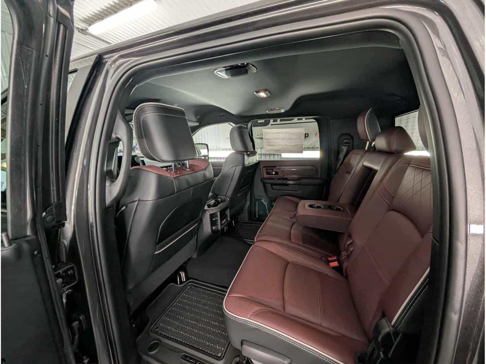 2026 RAM 3500 Limited - Image 6