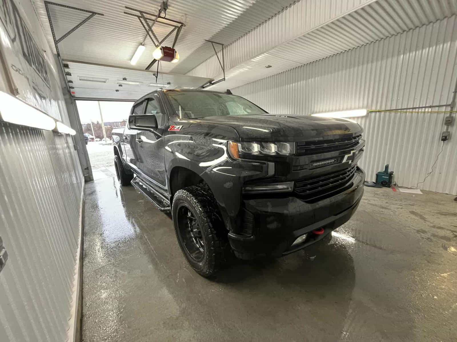 2021 Chevrolet Silverado LT Trail Boss - Image 4