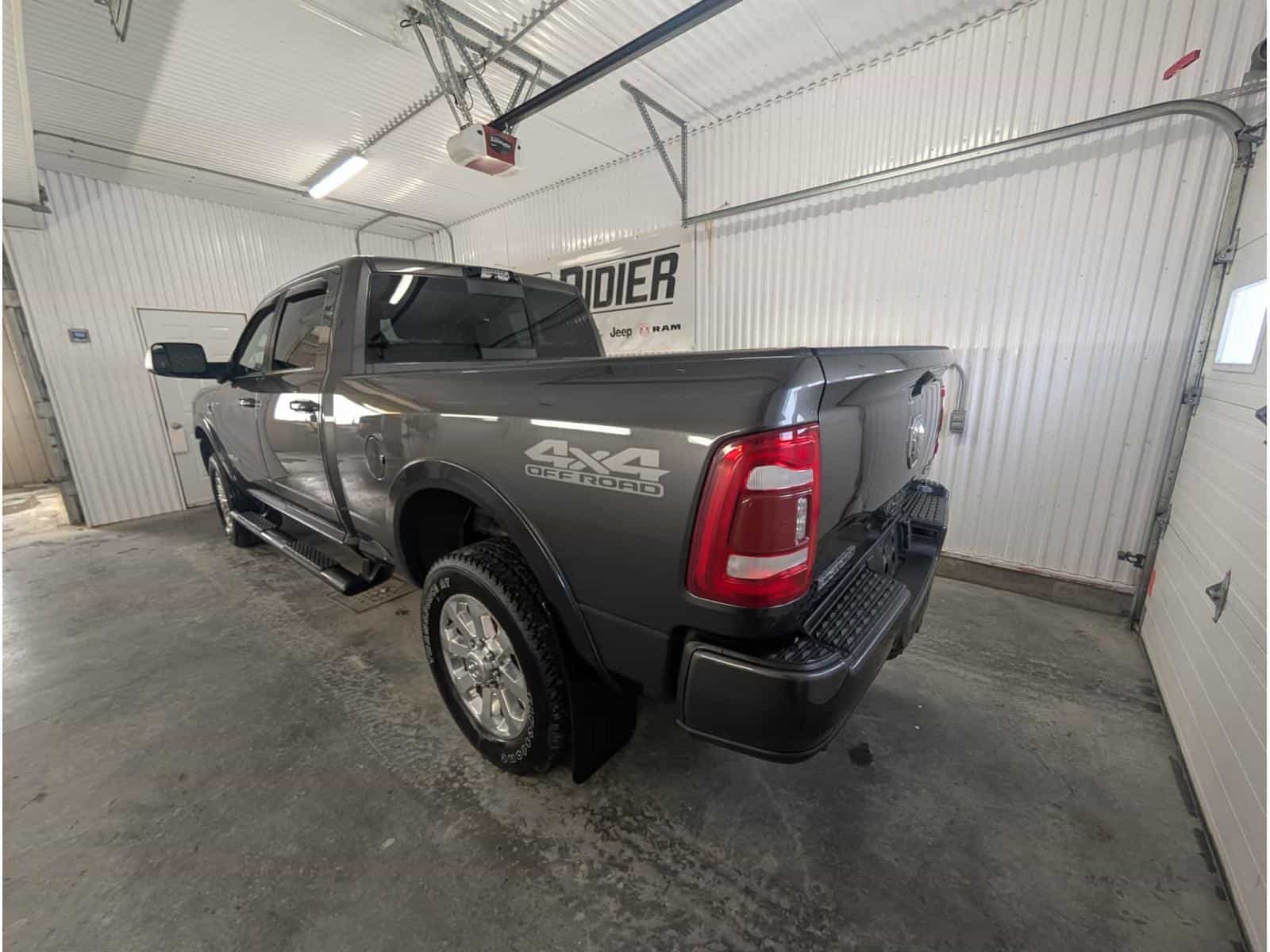 2022 RAM 2500 Big Horn - Image 3