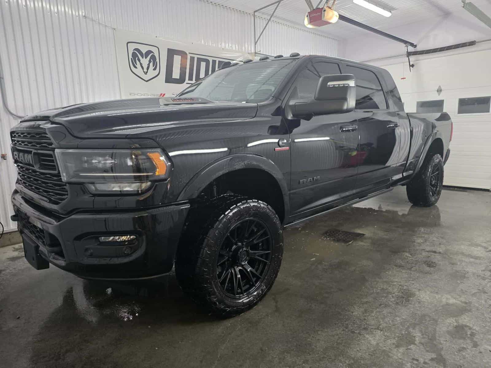 2024 RAM 2500 Limited - Image 1