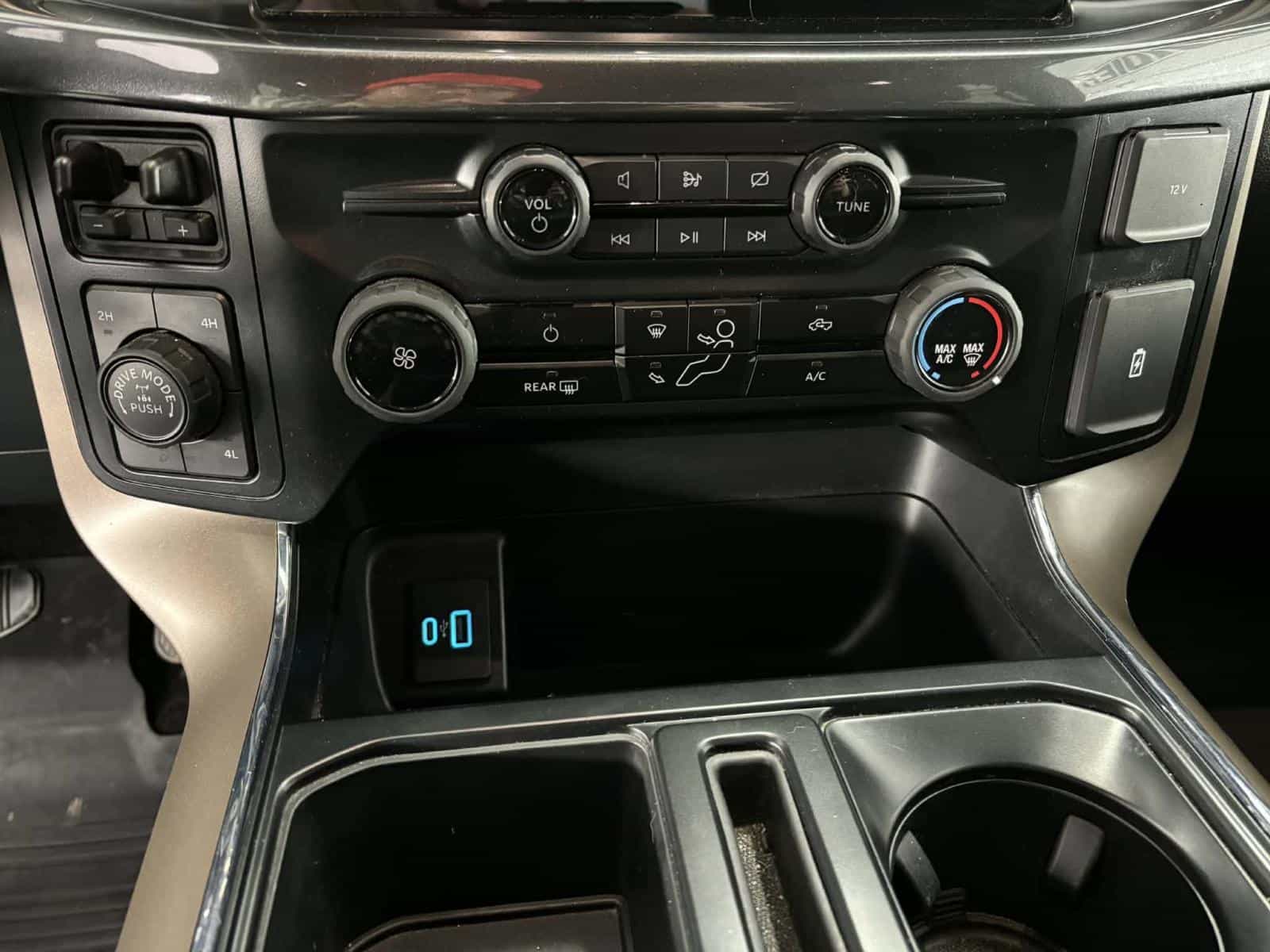 2024 Ford F150 STX - Image 14