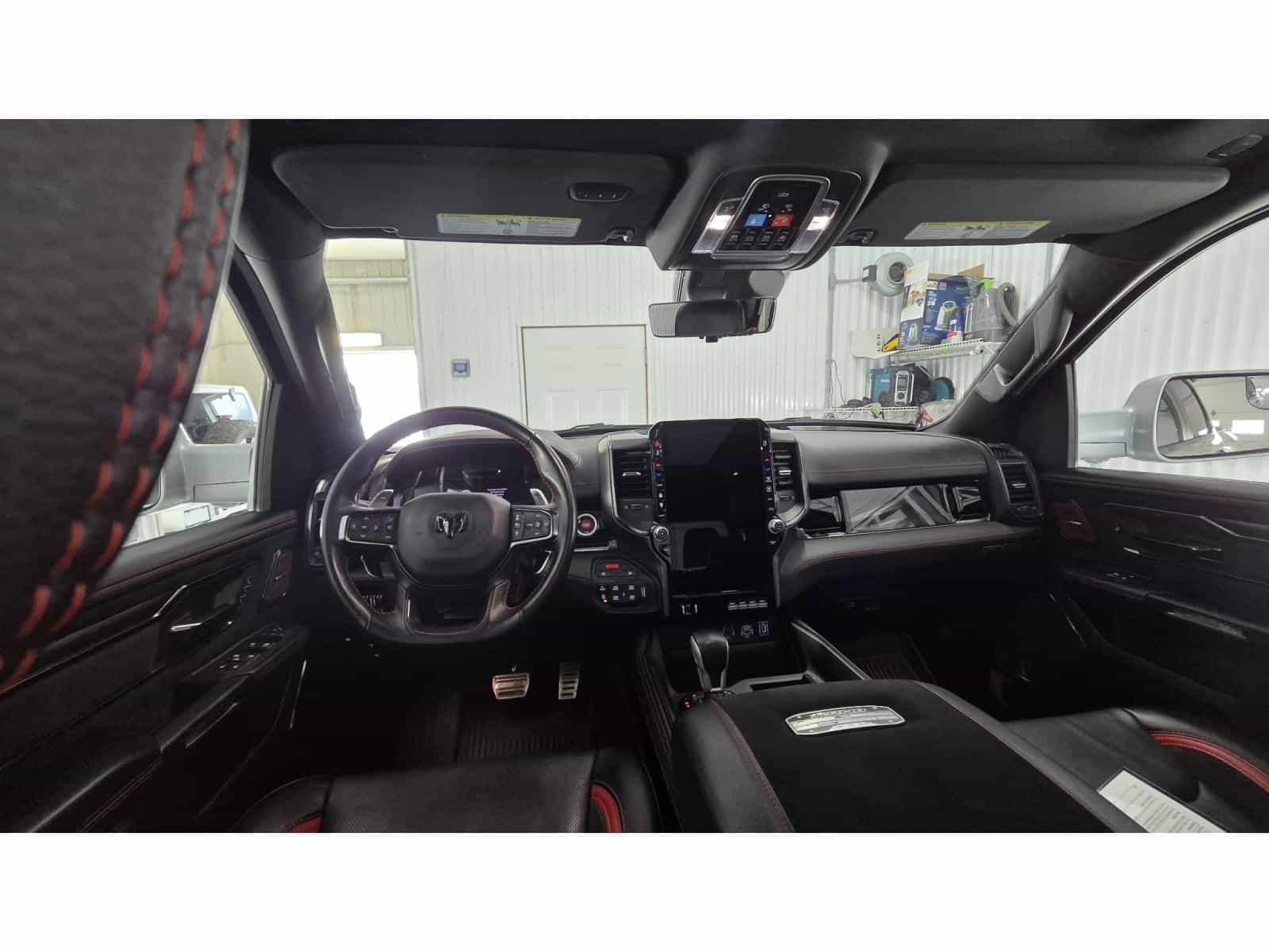 Image 10 RAM 1500 RHO 2025