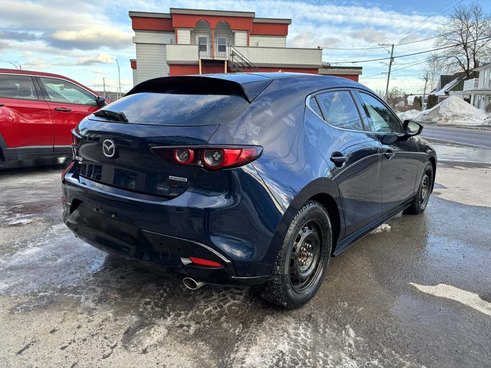 2019 Mazda 3 Sport GS - Image 3