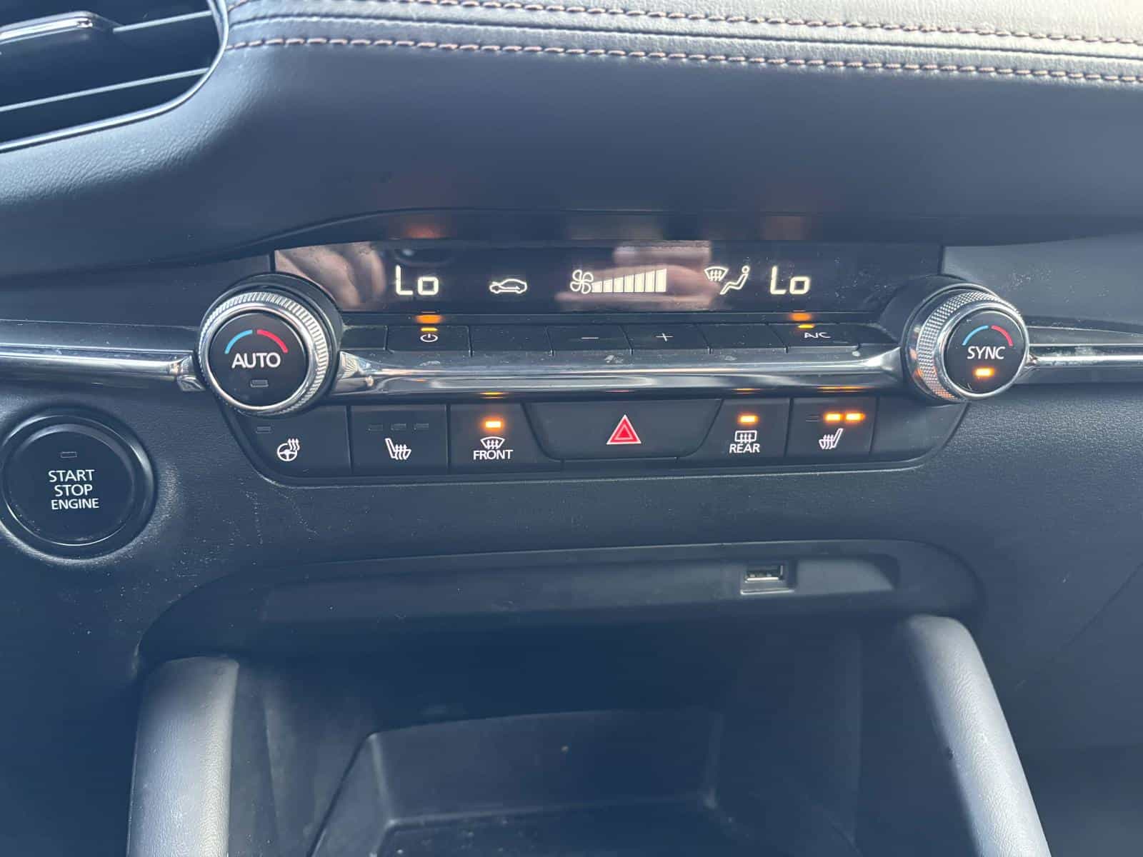 2019 Mazda 3 Sport GS - Image 7