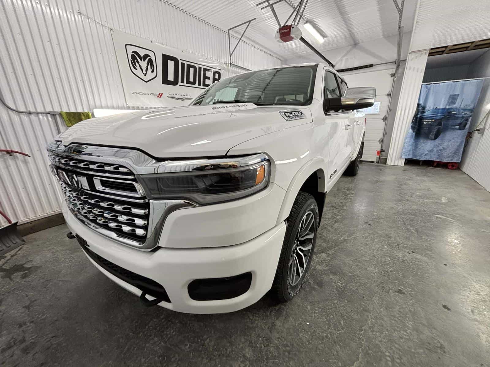 Image 1 RAM 1500 Limited Longhorn 2025