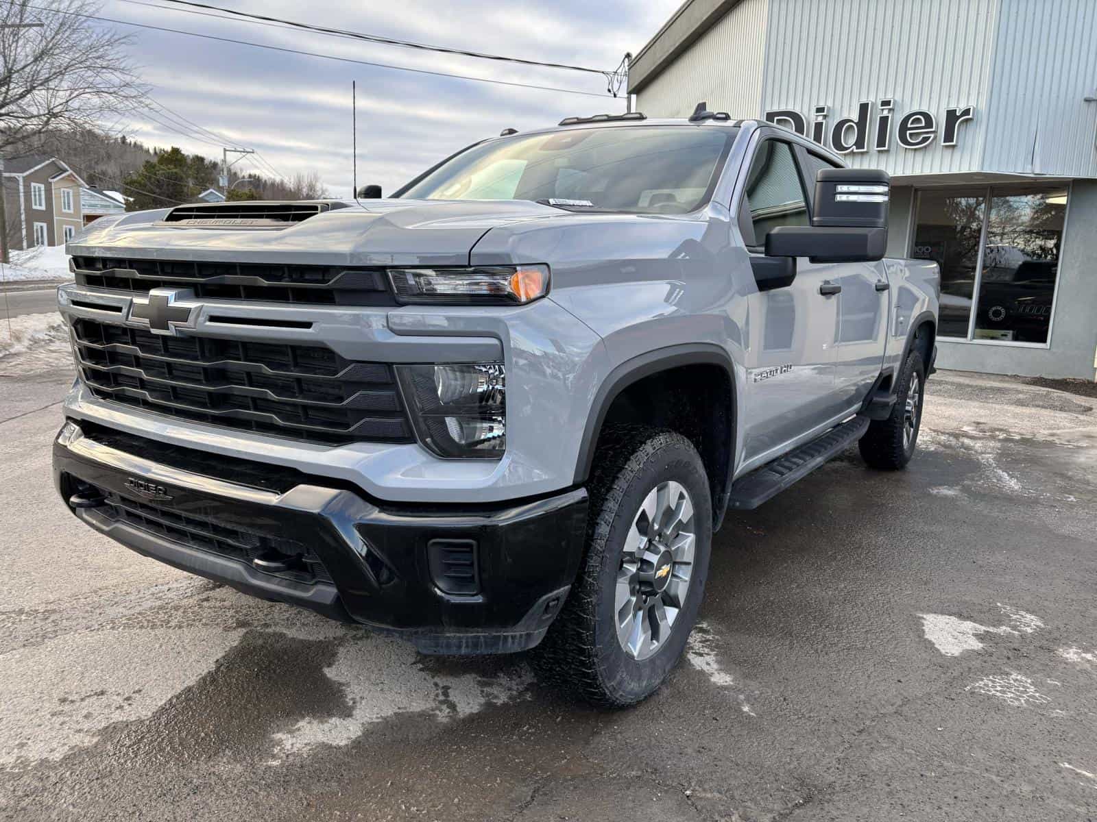 2024 Chevrolet Silverado Custom - Image 1