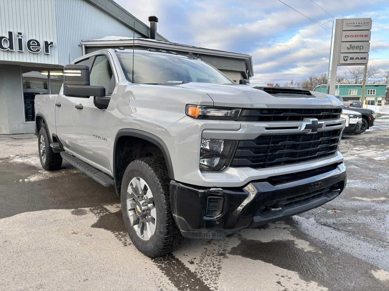 2024 Chevrolet Silverado Custom - Image 2
