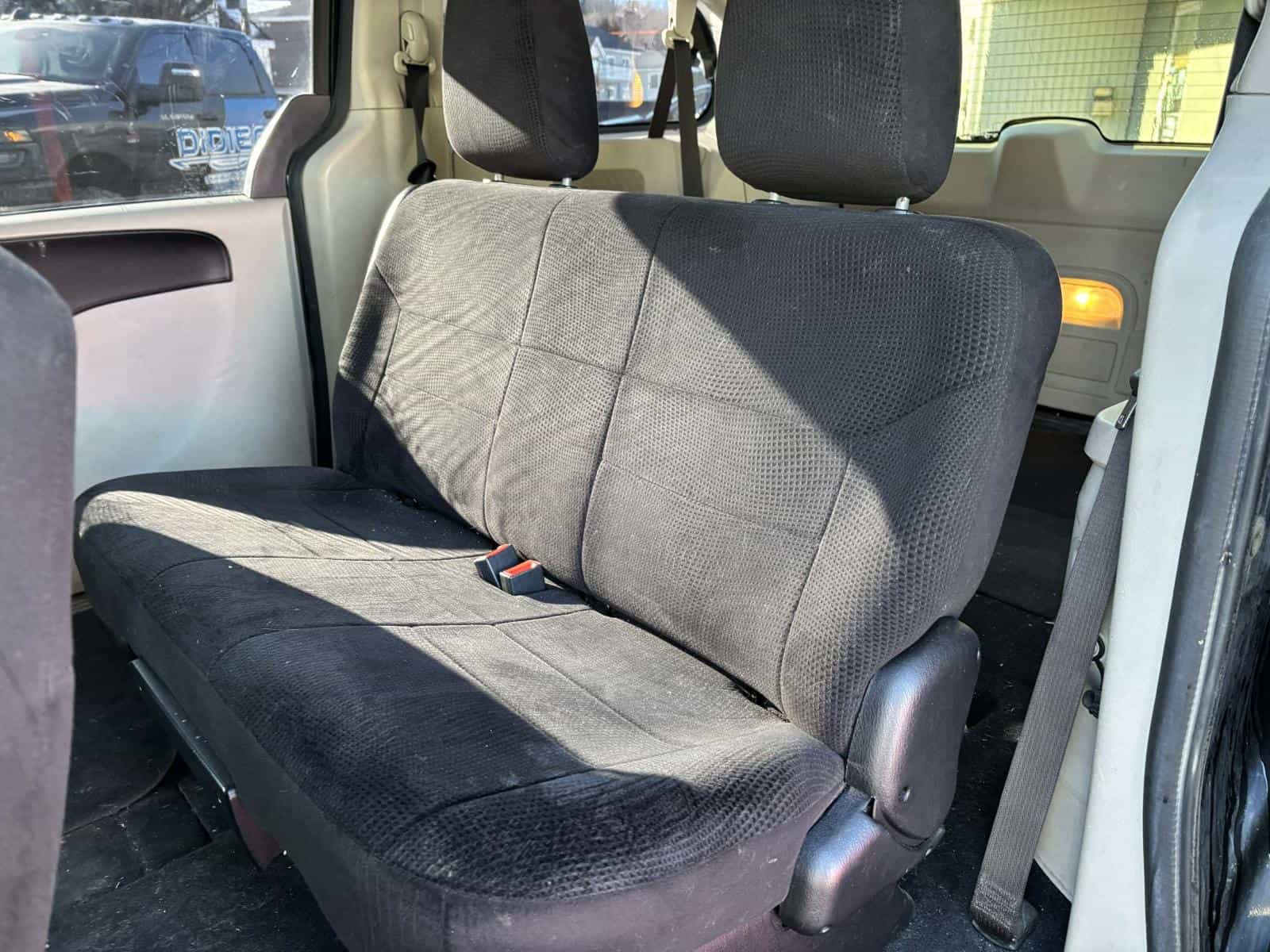 2014 Dodge Grand Caravan SXT - Image 5