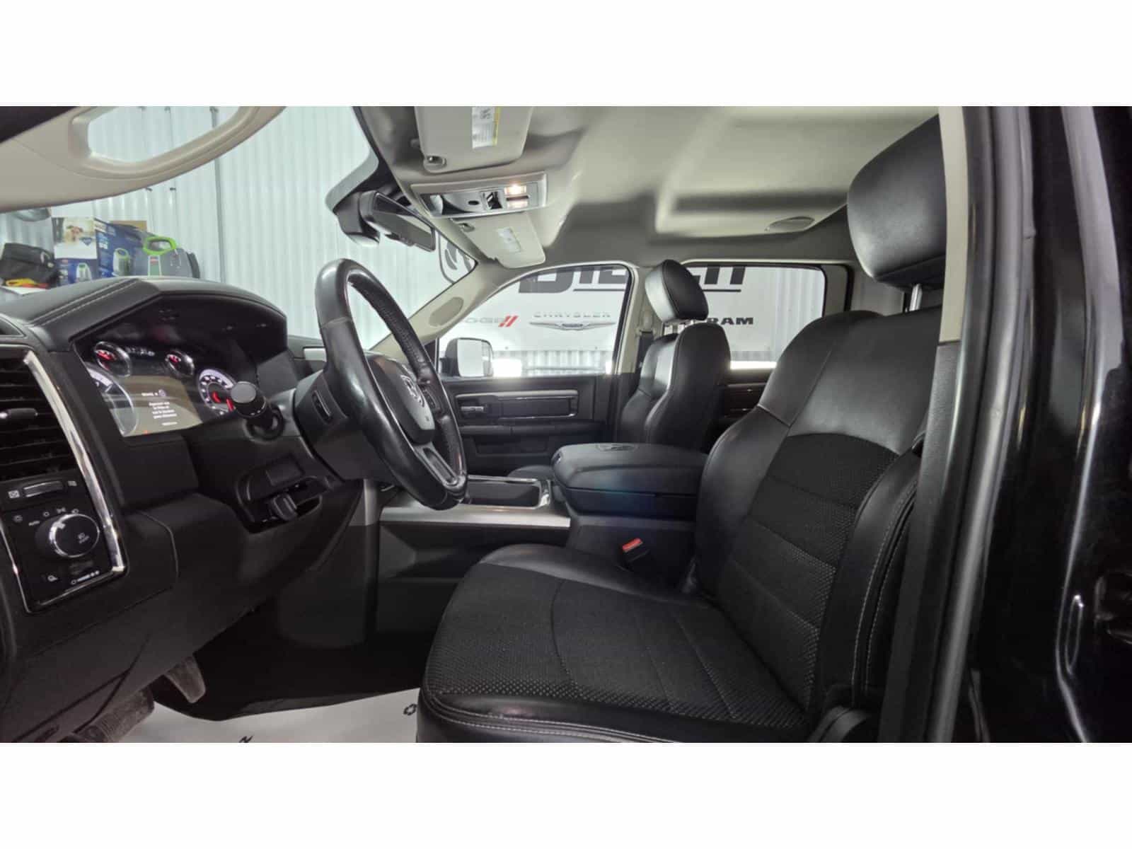 Image 9 RAM 1500 Sport 2018