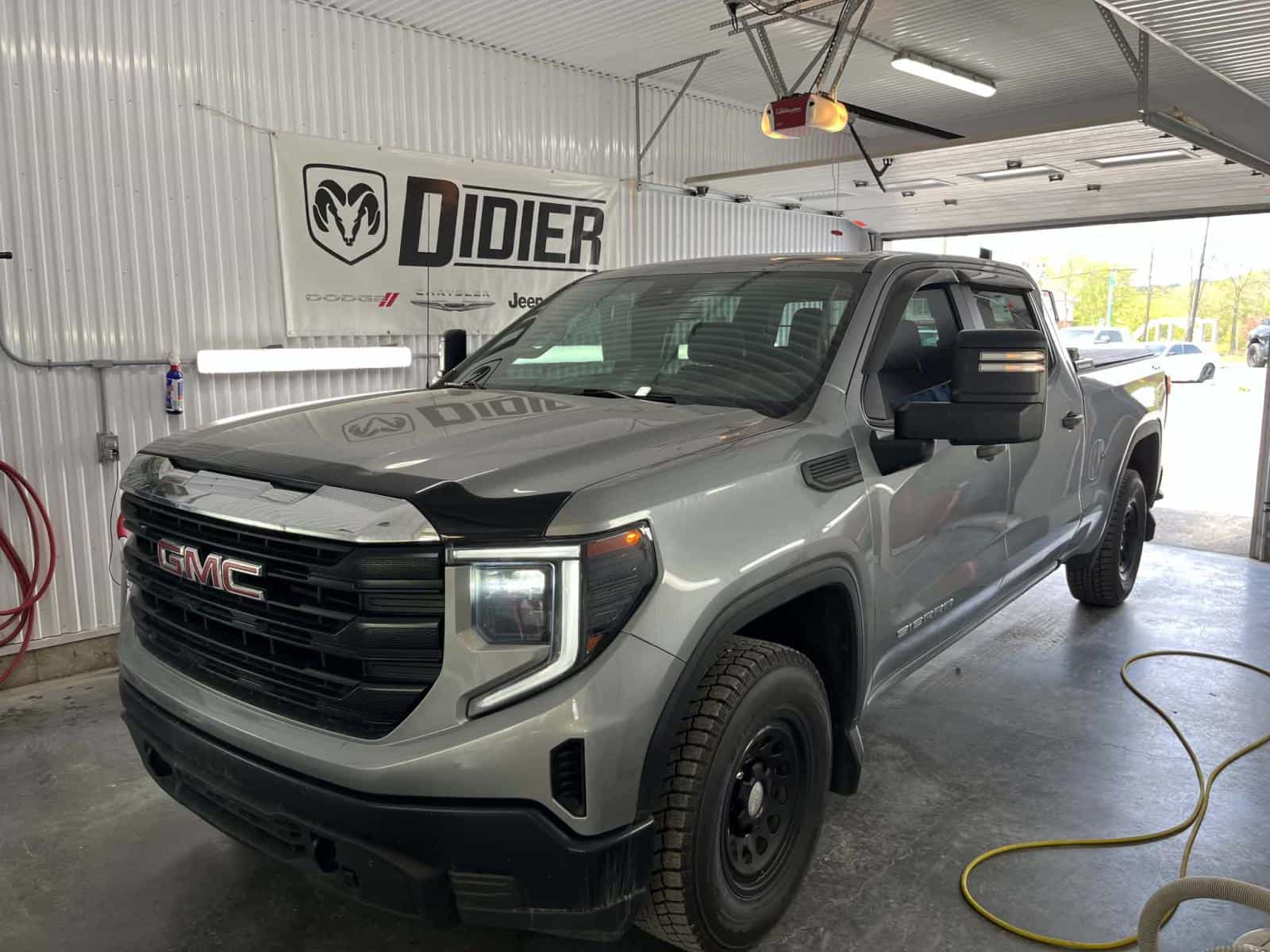 Image 1 GMC Sierra K1500 Base 2023