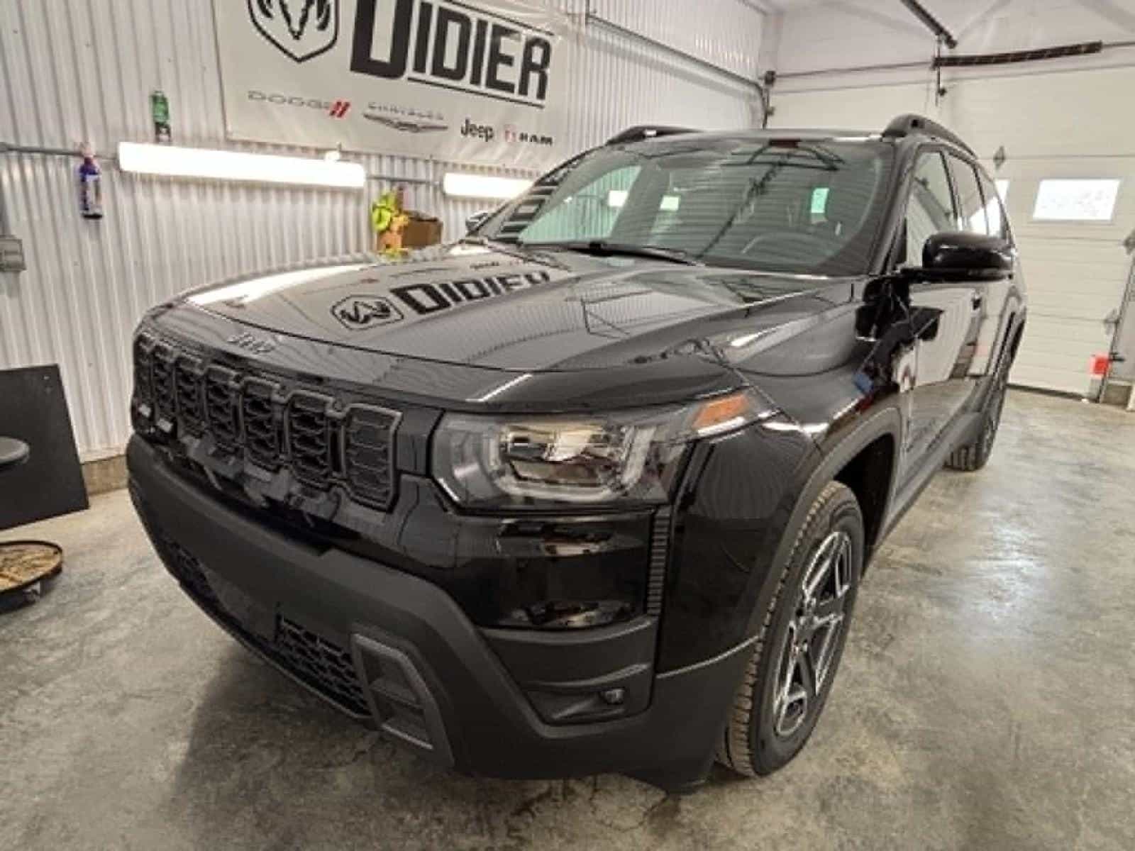 Image 1 Jeep Cherokee Limited 2026