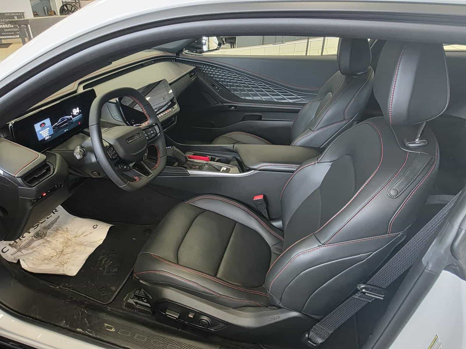 2025 Dodge Charger Daytona R/T - Image 14