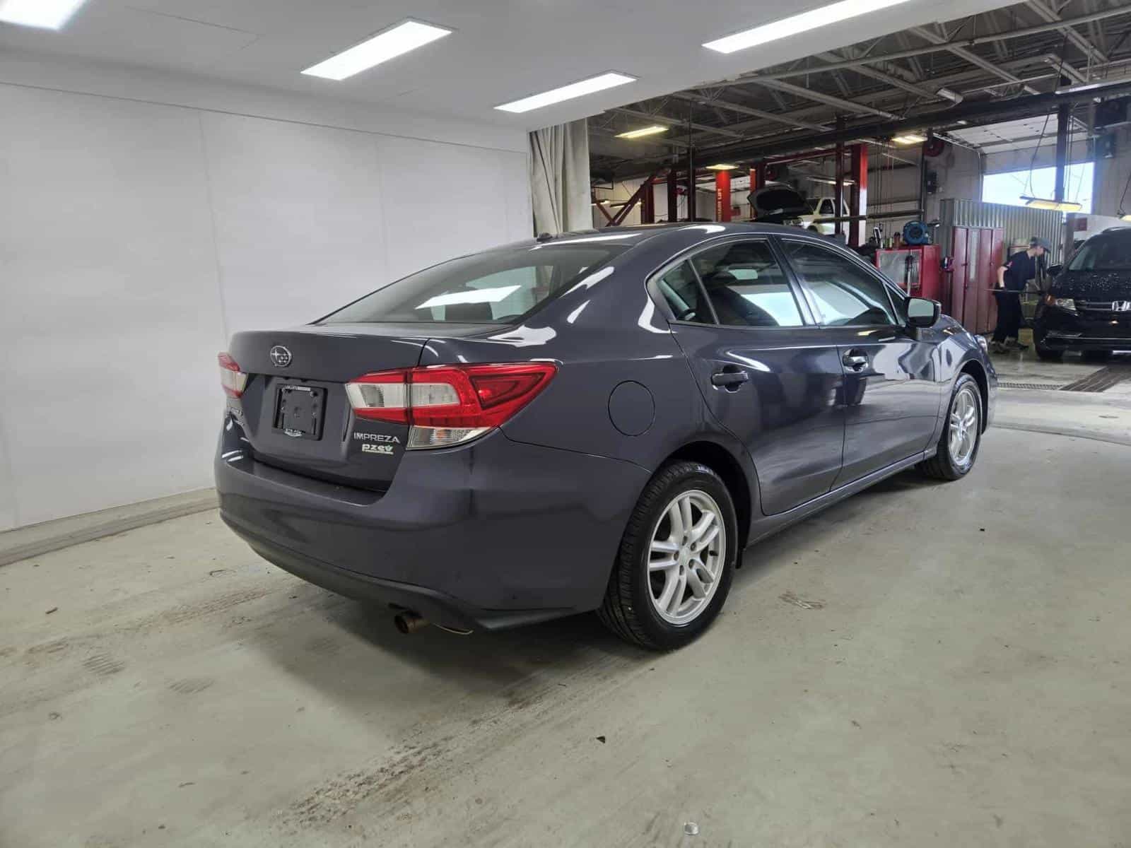 2017 Subaru Impreza Convenience - Image 4