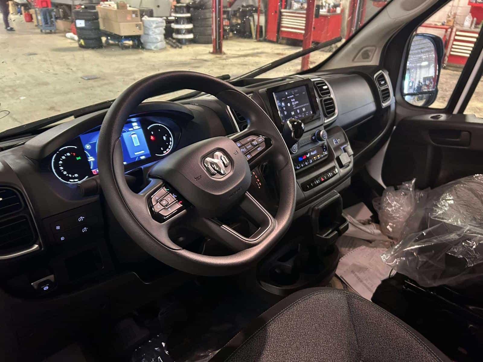 2025 RAM ProMaster ProMaster 3500 - Image 8