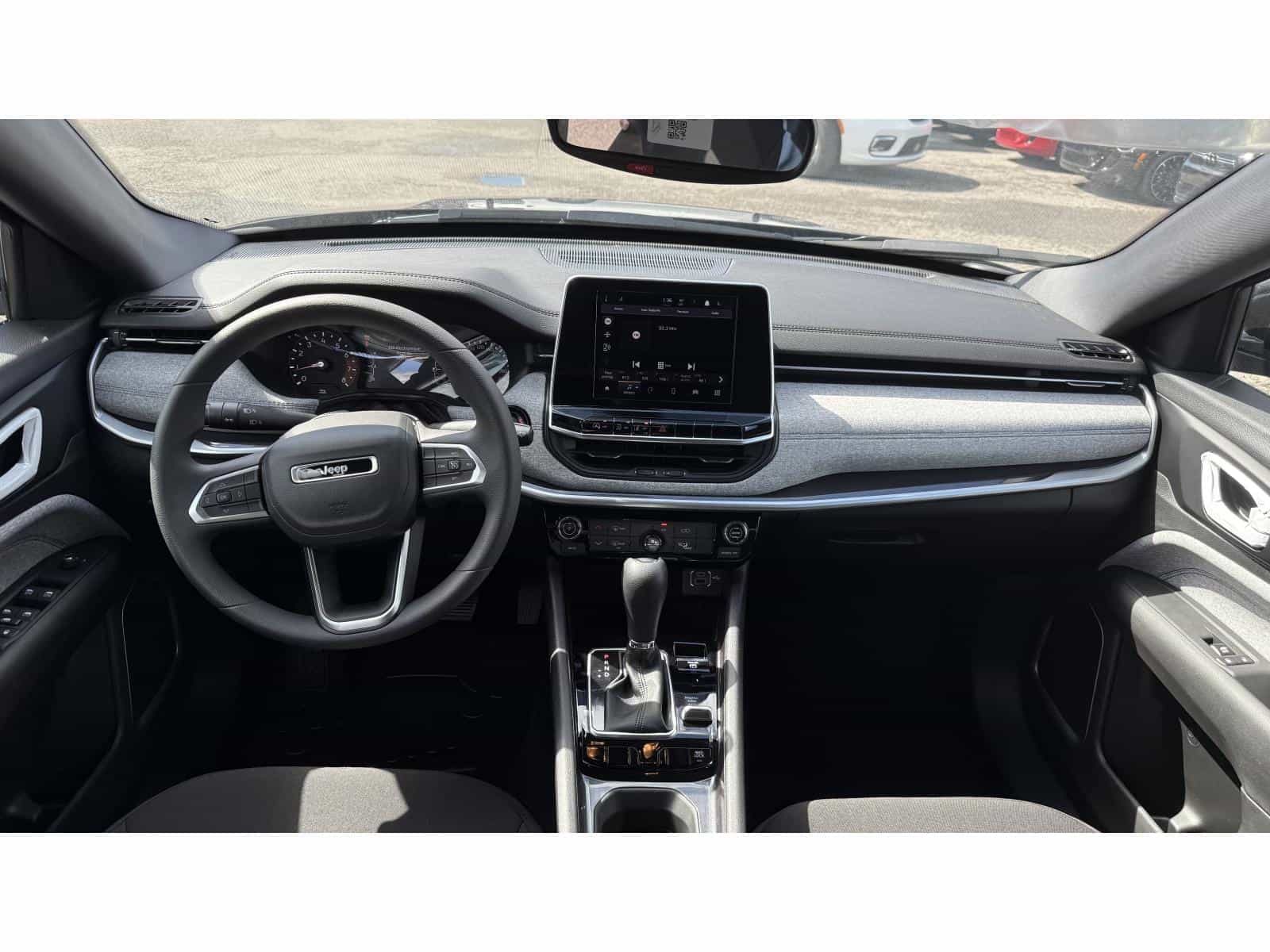 2025 Jeep Compass Sport - Image 8