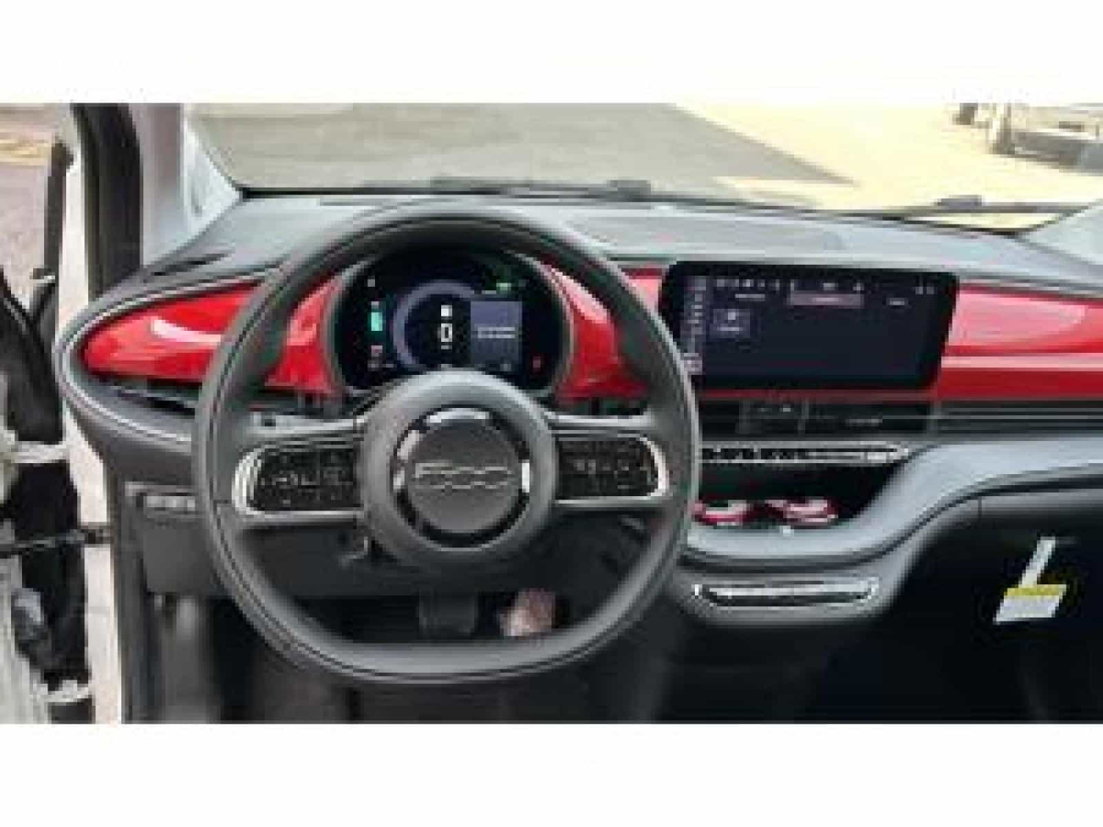 2025 Fiat All-New 500e BEV 500e RED - Image 10