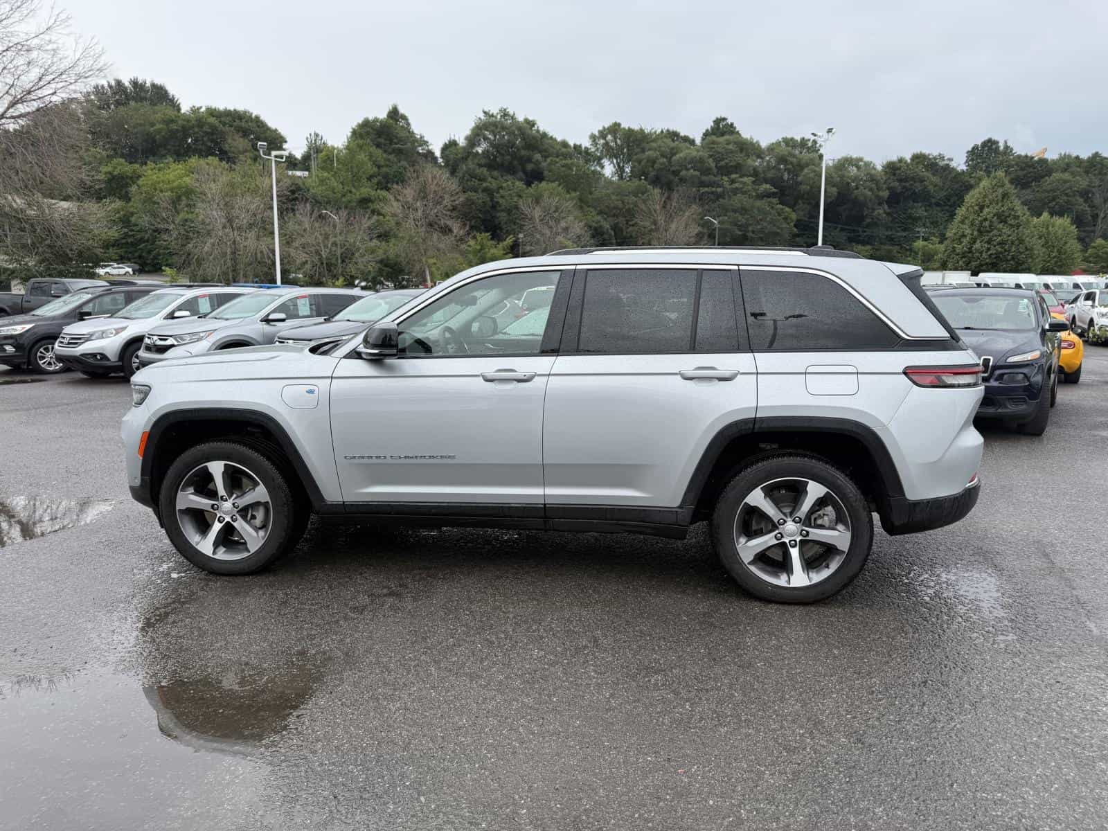 2023 Jeep Grand Cherokee Base 4XE - Image 7