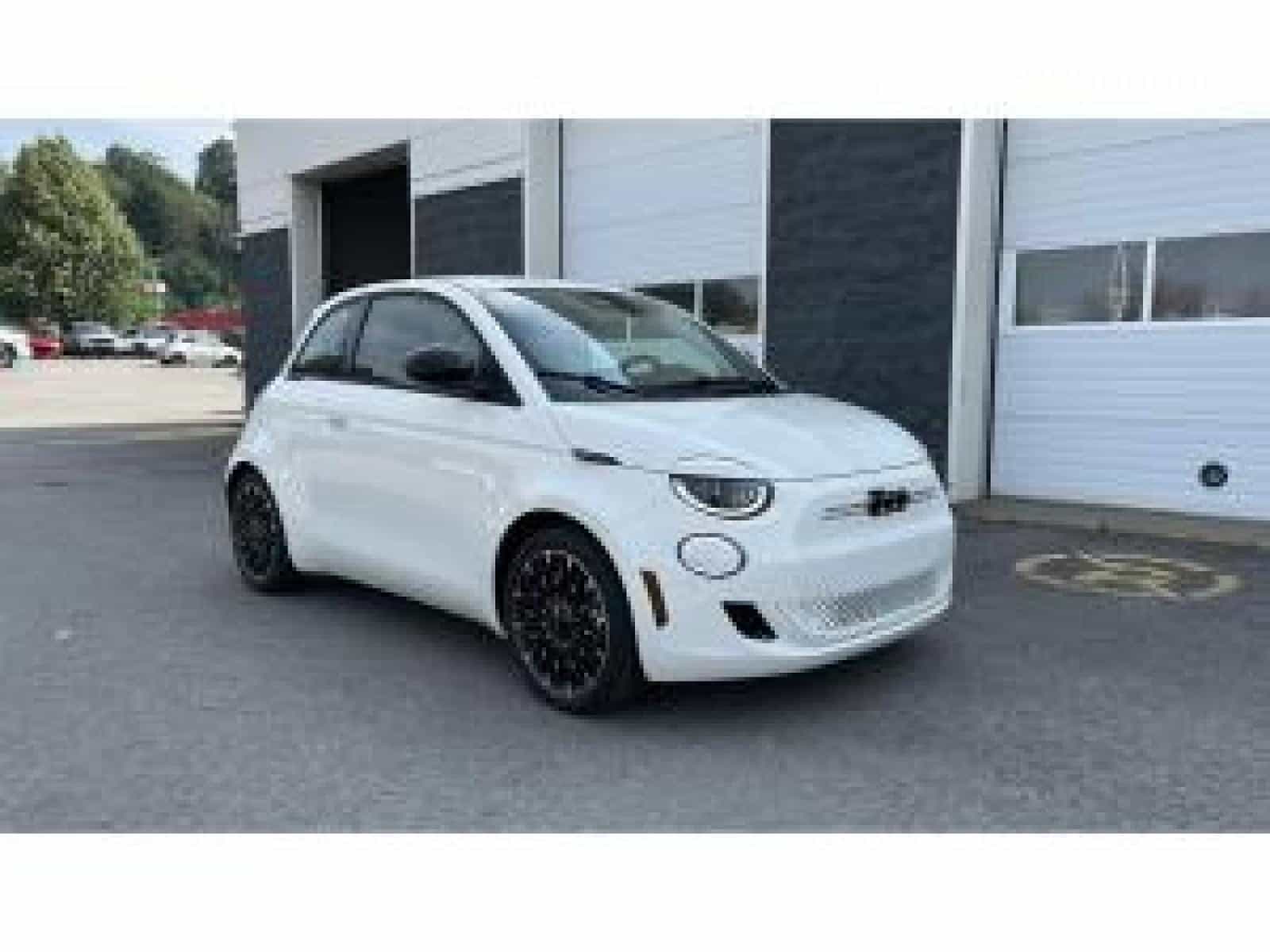 Image 3 Fiat All-New 500e BEV 500e RED 2025