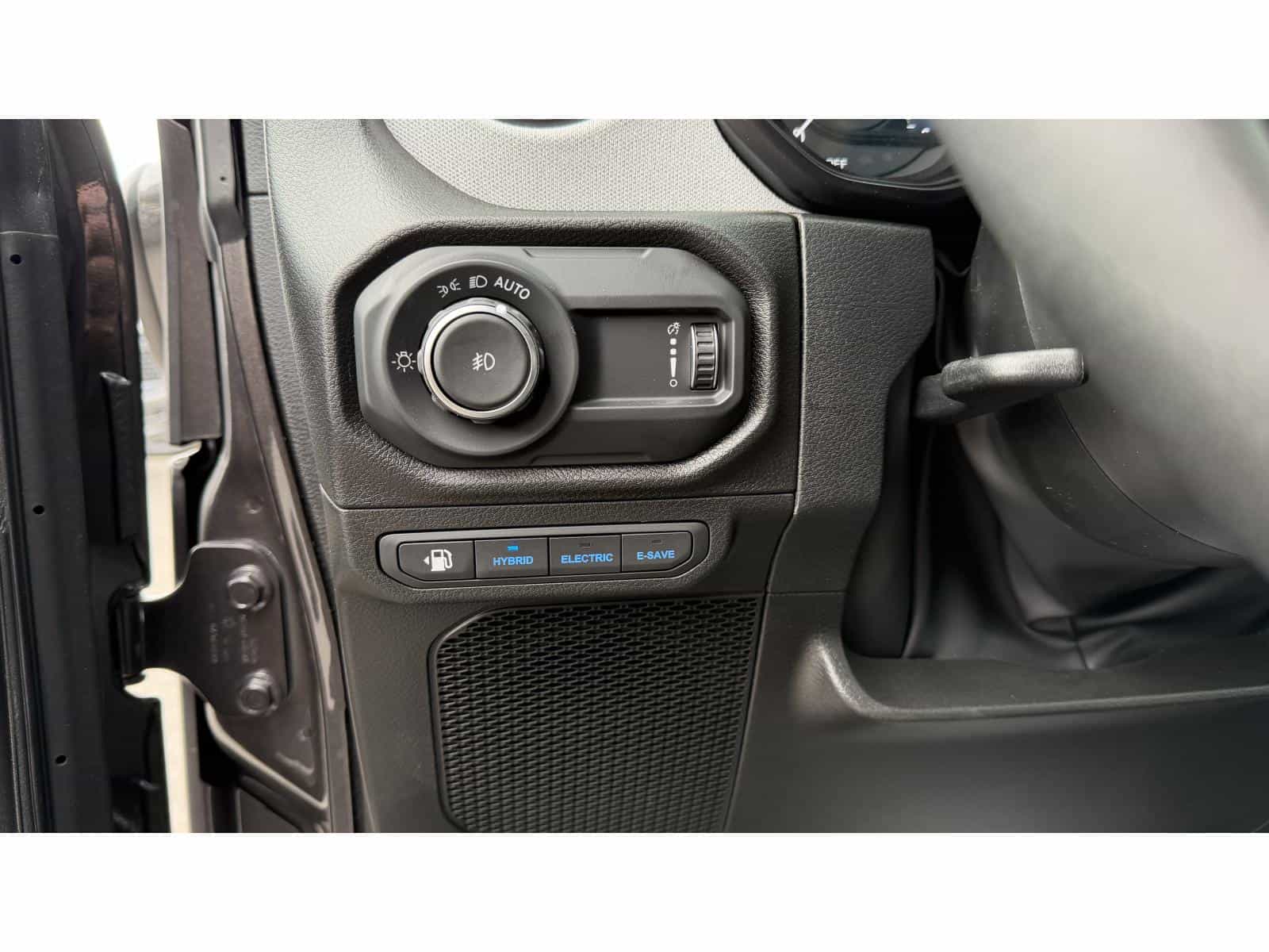 2025 Jeep Wrangler 4xe PHEV 4-Door Sport S - Image 7