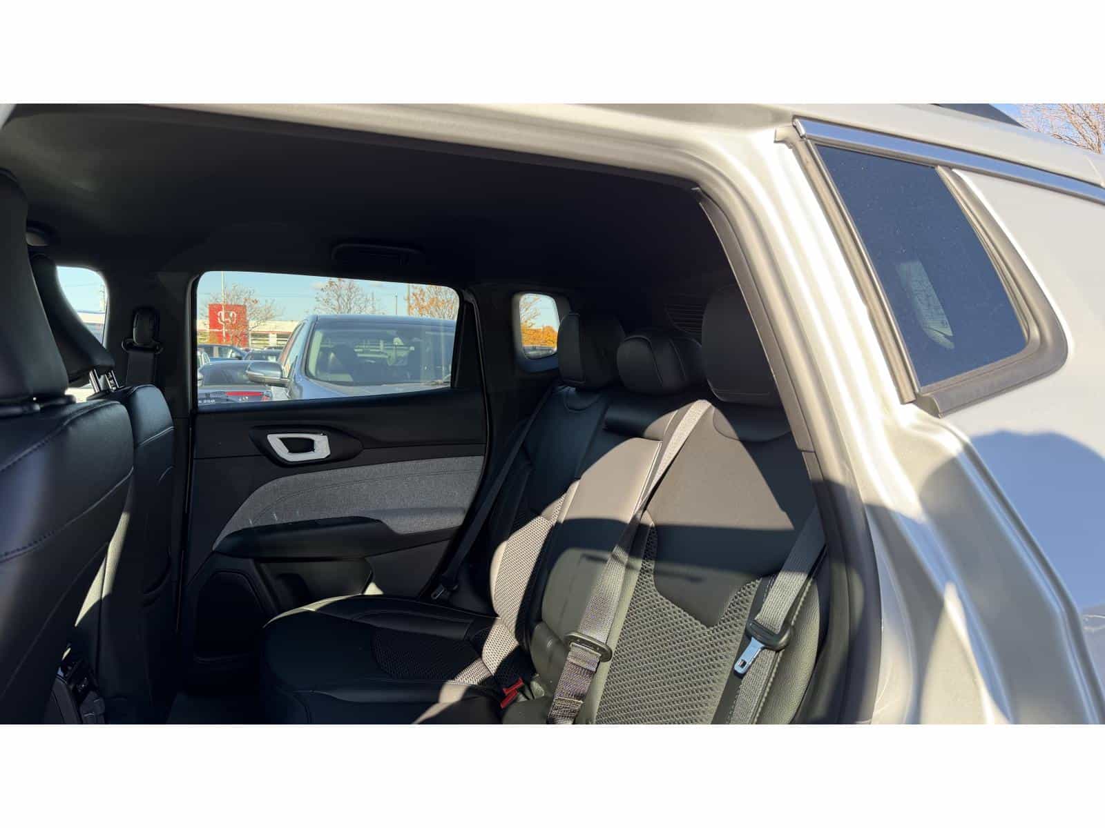 2026 Jeep Compass North - Image 12