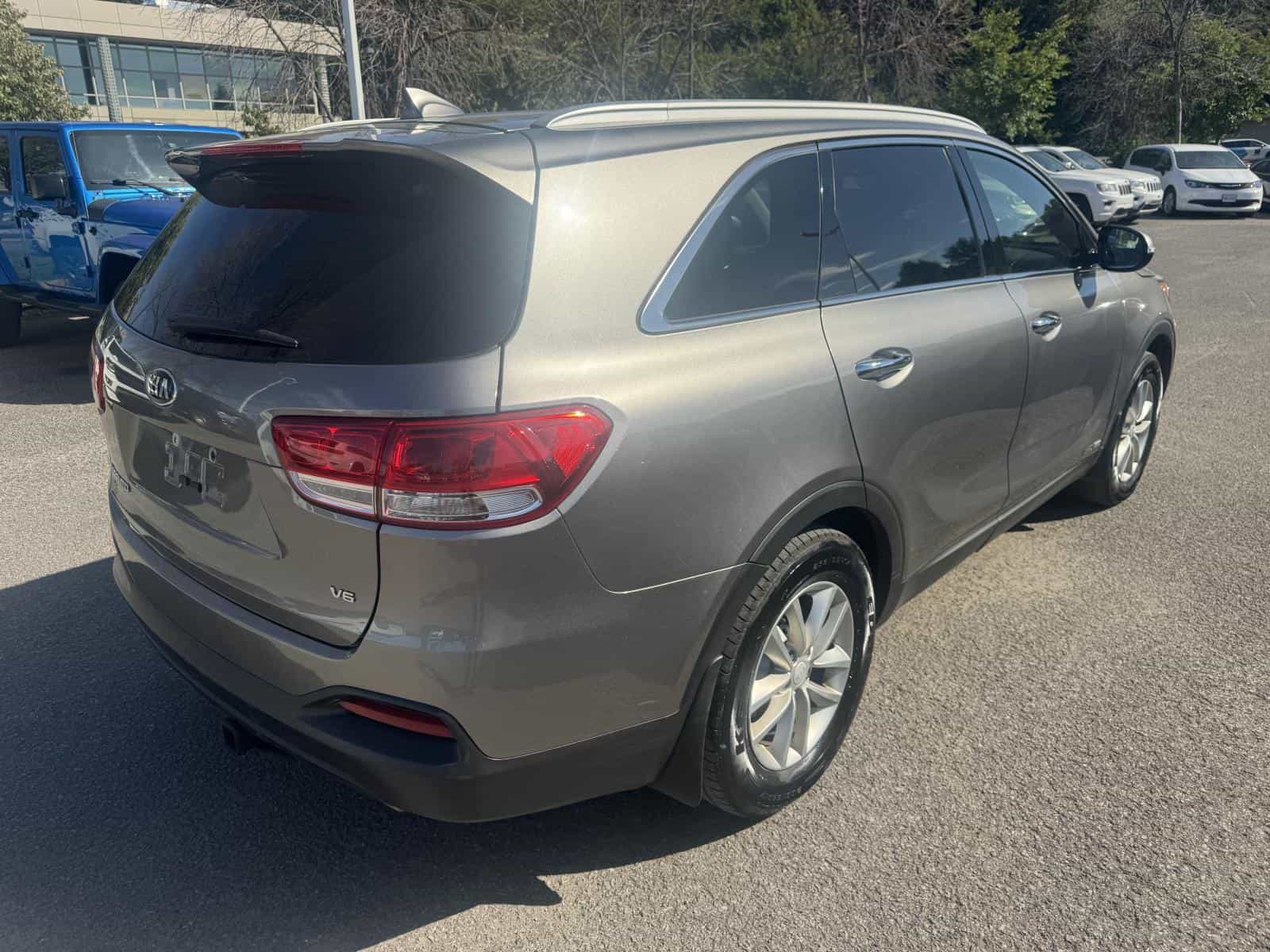2018 Kia SORENTO LX/L LX V6 - Image 4