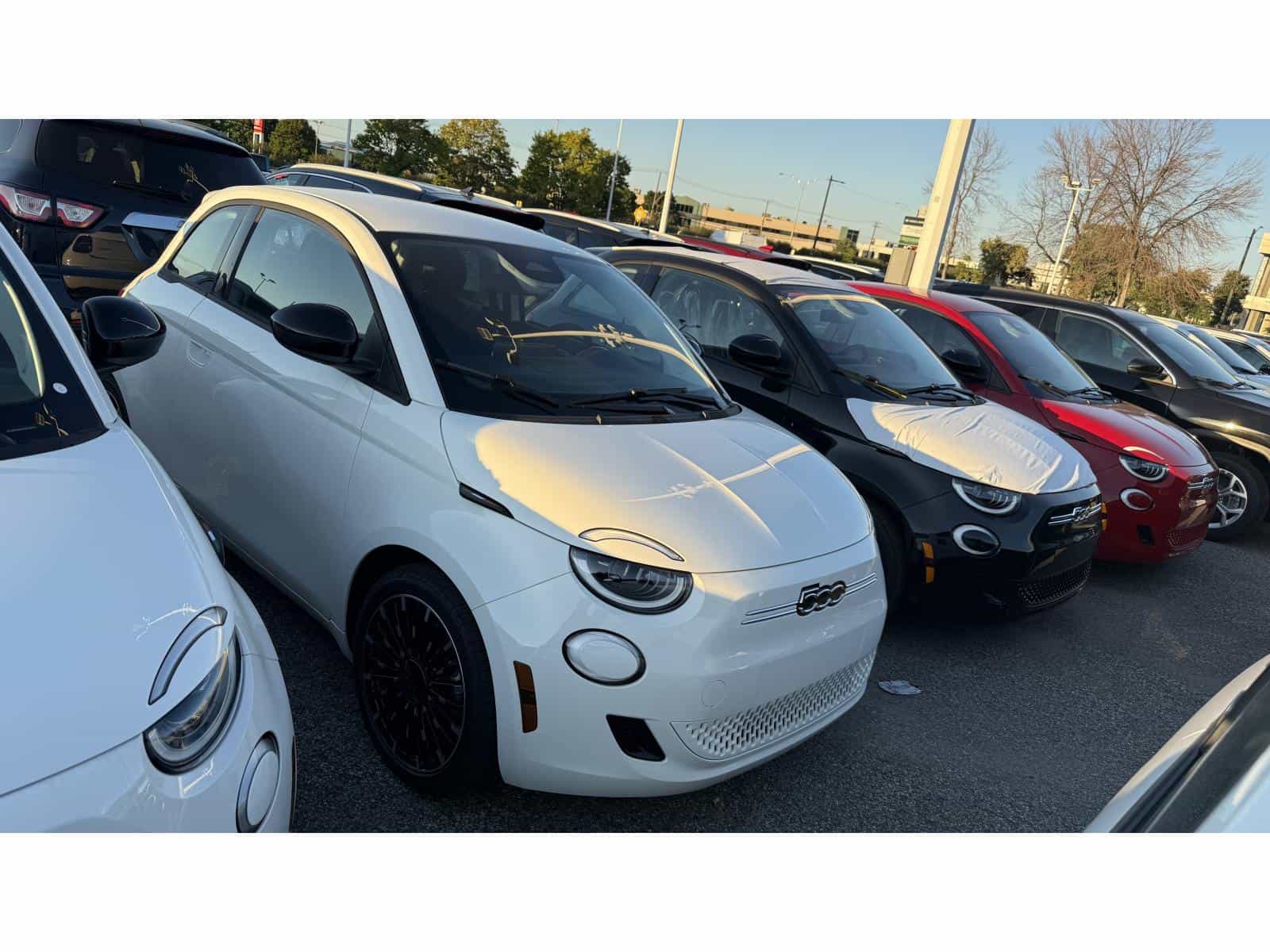 2025 Fiat All-New 500e BEV 500e RED - Image 2