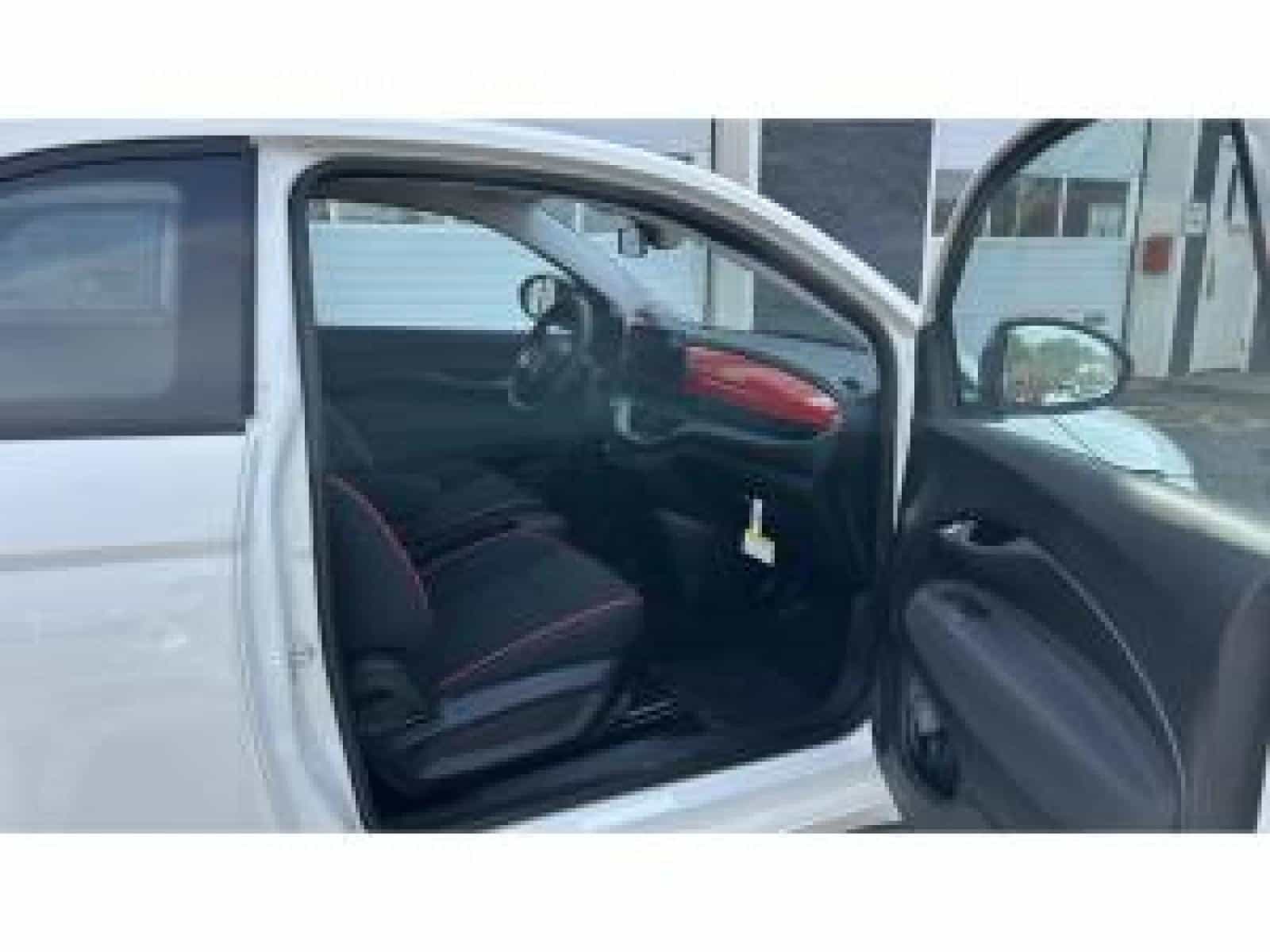 Image 12 Fiat All-New 500e BEV 500e RED 2025