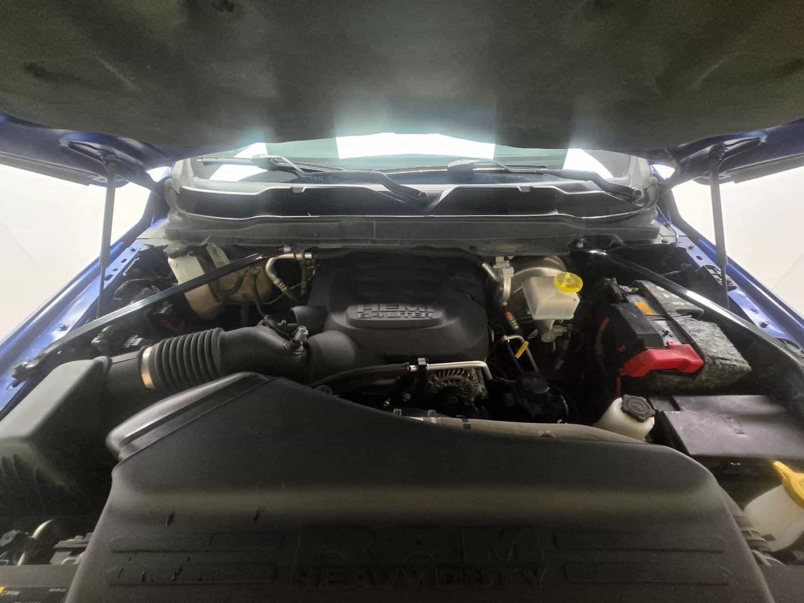 2019 RAM 2500 Powerwagon Power Wagon - Image 8