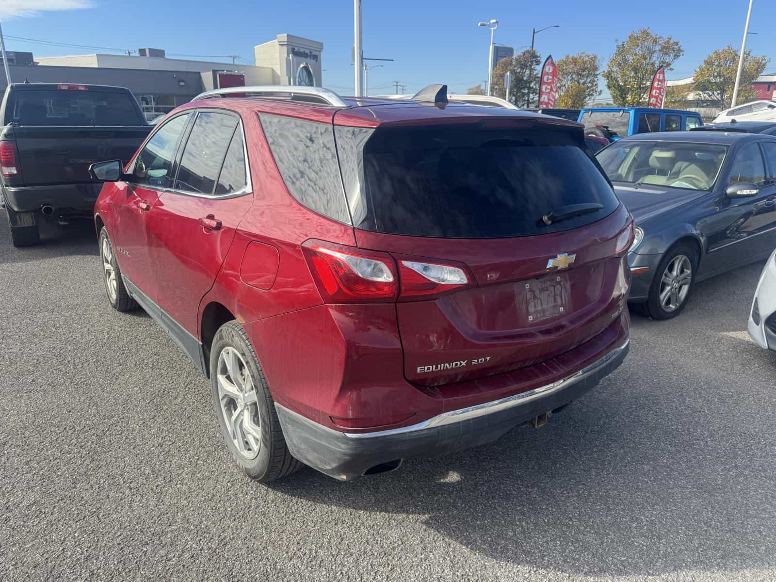 2019 Chevrolet EQUINOX LT LT - Image 2