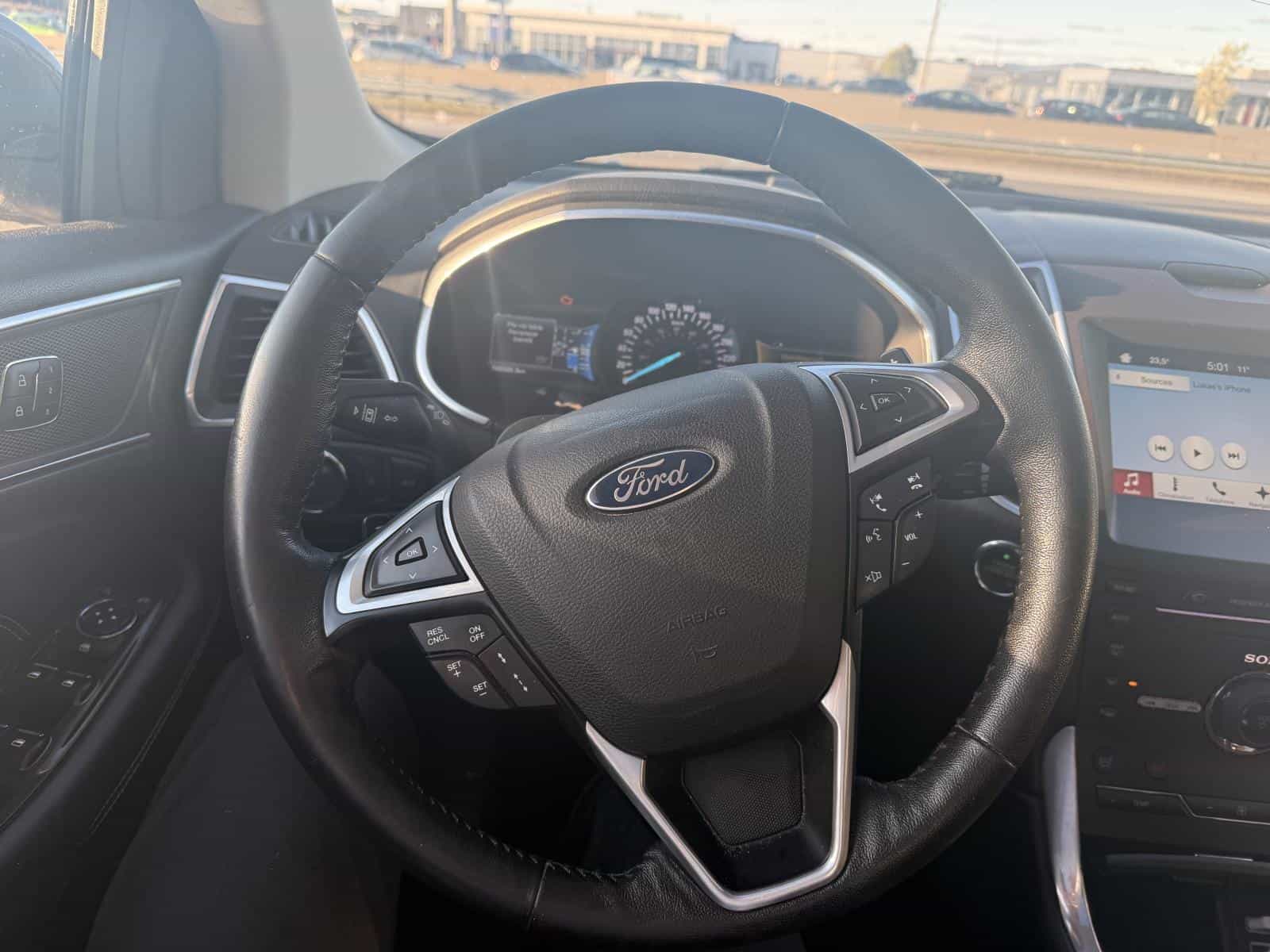 2016 Ford Edge Titanium - Image 10