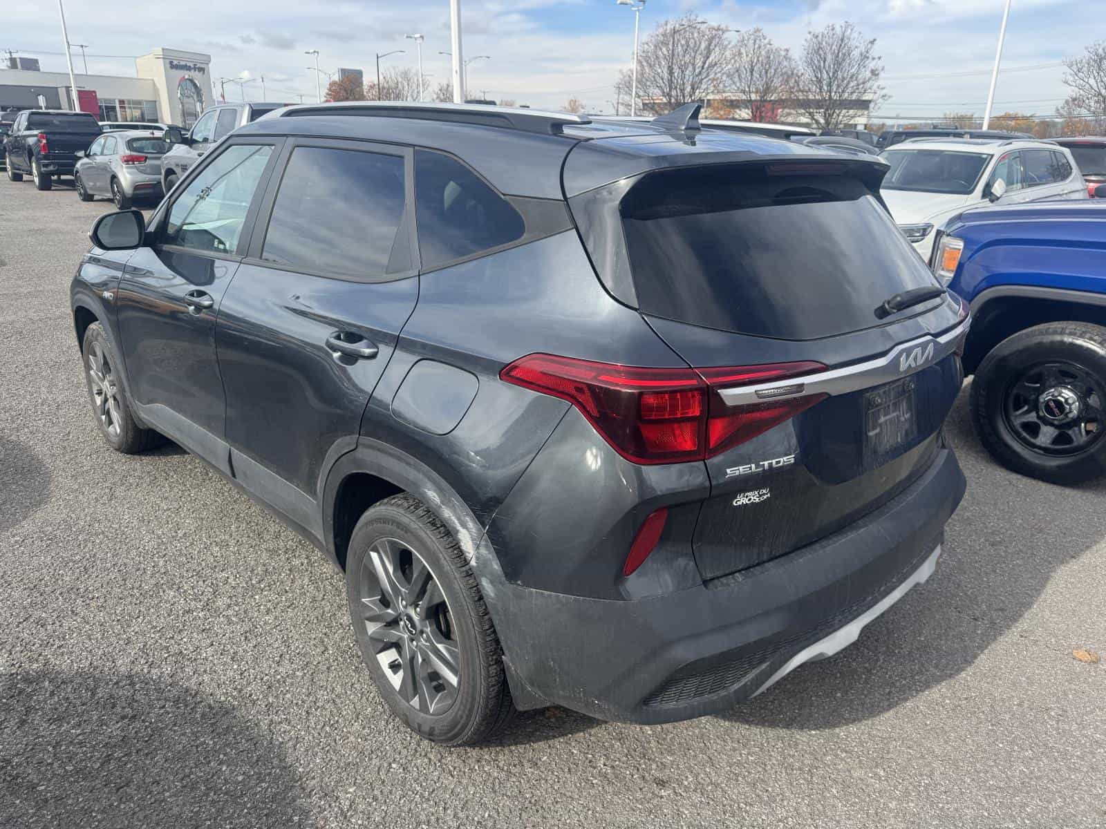 2022 Kia Seltos - Image 2