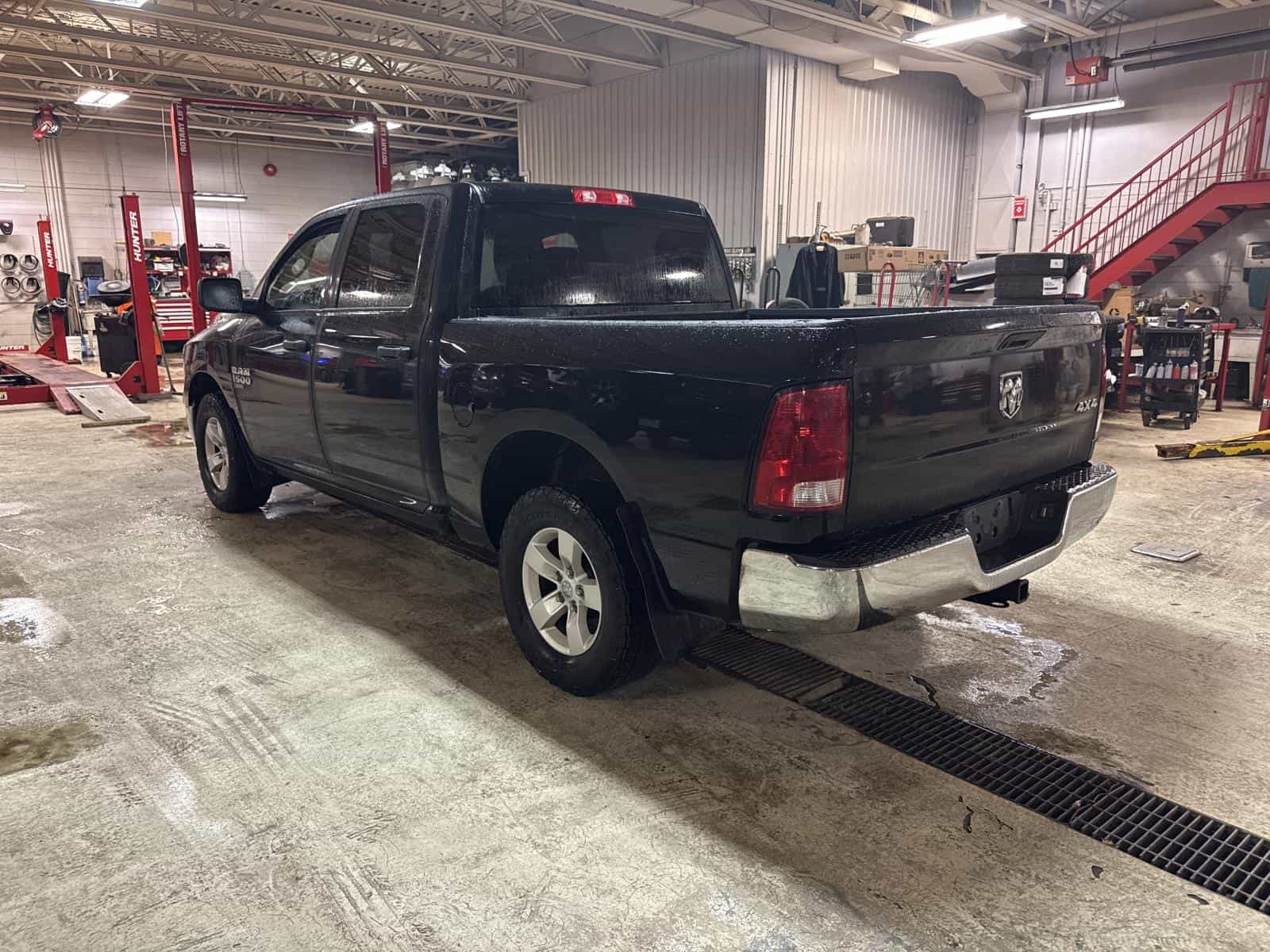 2022 RAM 1500 CLASSIC SLT SLT - Image 7