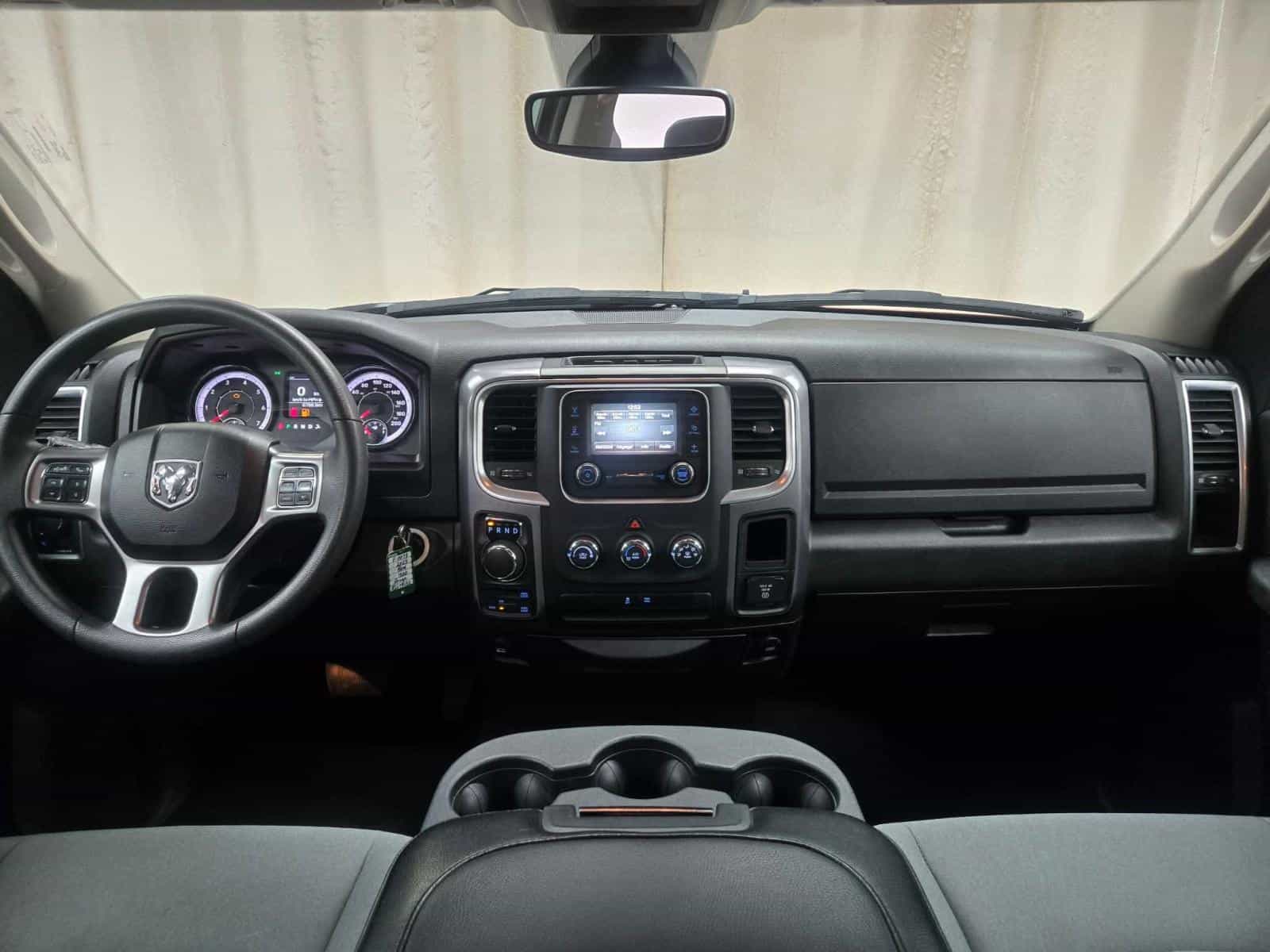 2023 RAM 1500 Classic SLT - Image 9