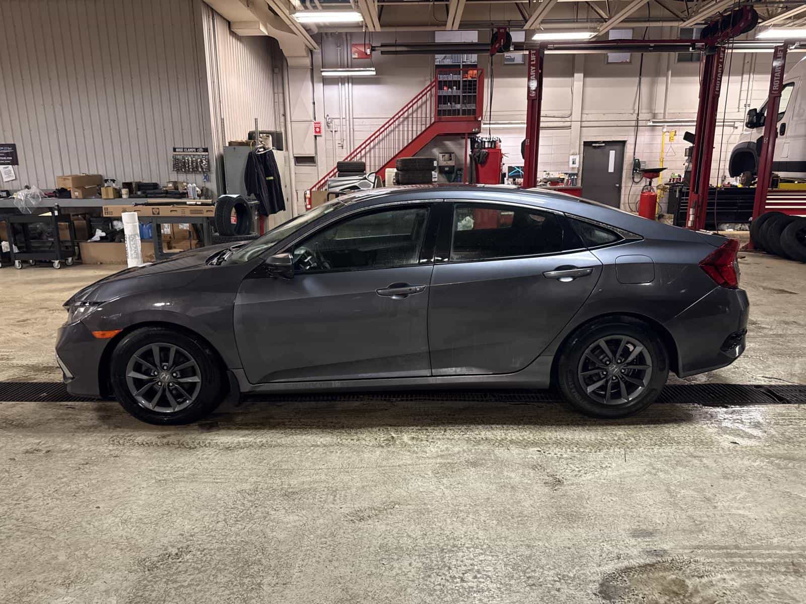 2021 Honda Civic EX - Image 8