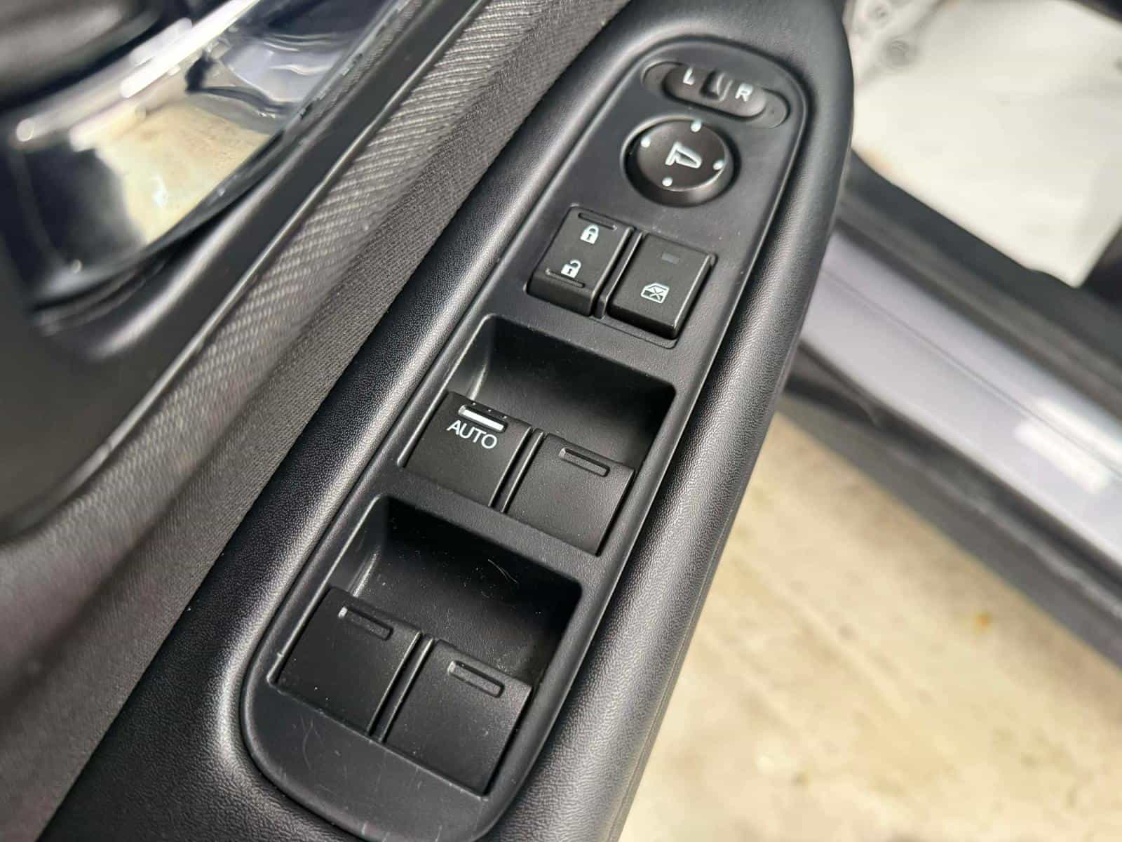 2019 Honda Hr-V Lx LX - Image 10