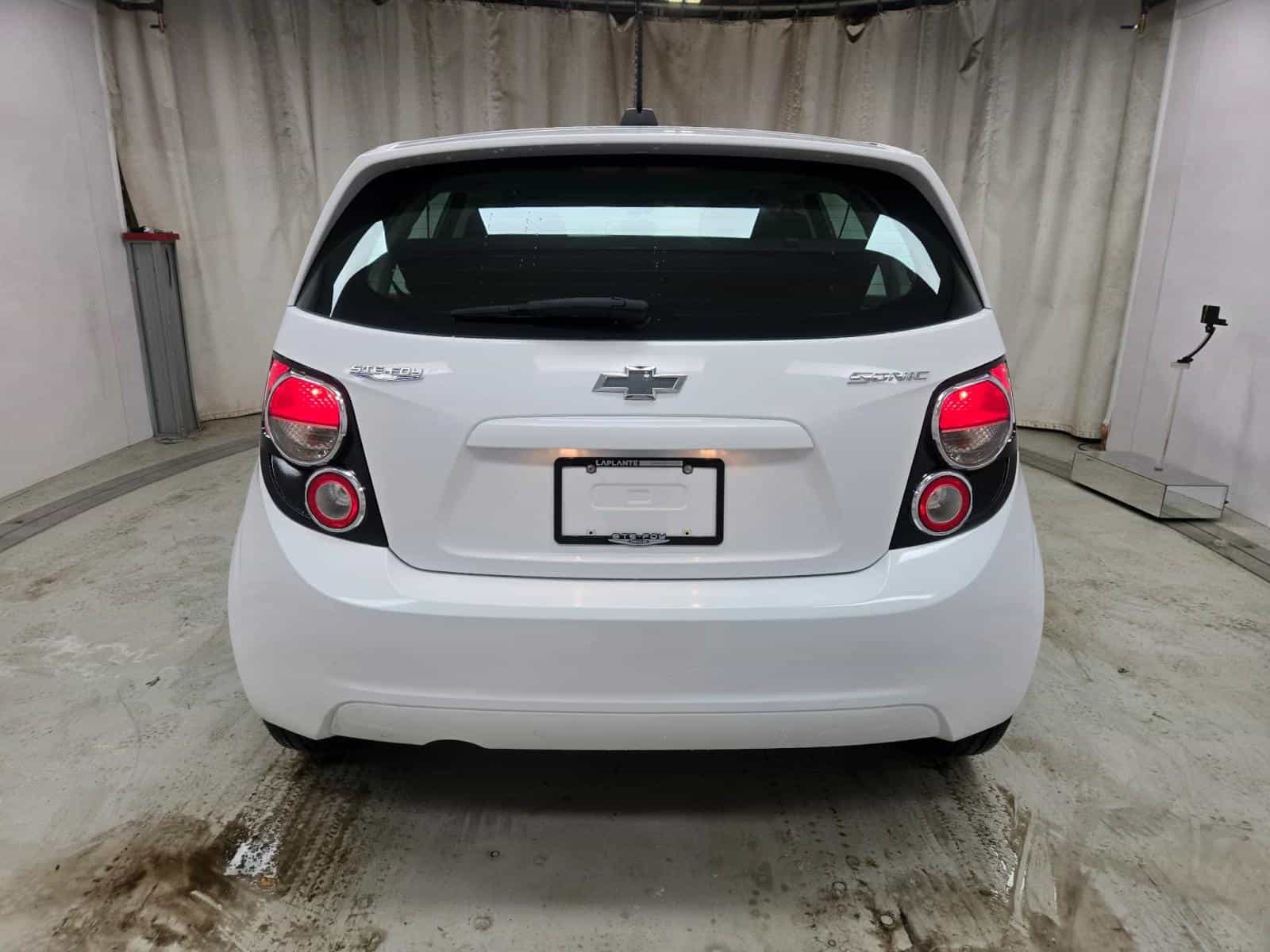 2015 Chevrolet Sonic Ls LS - Image 5