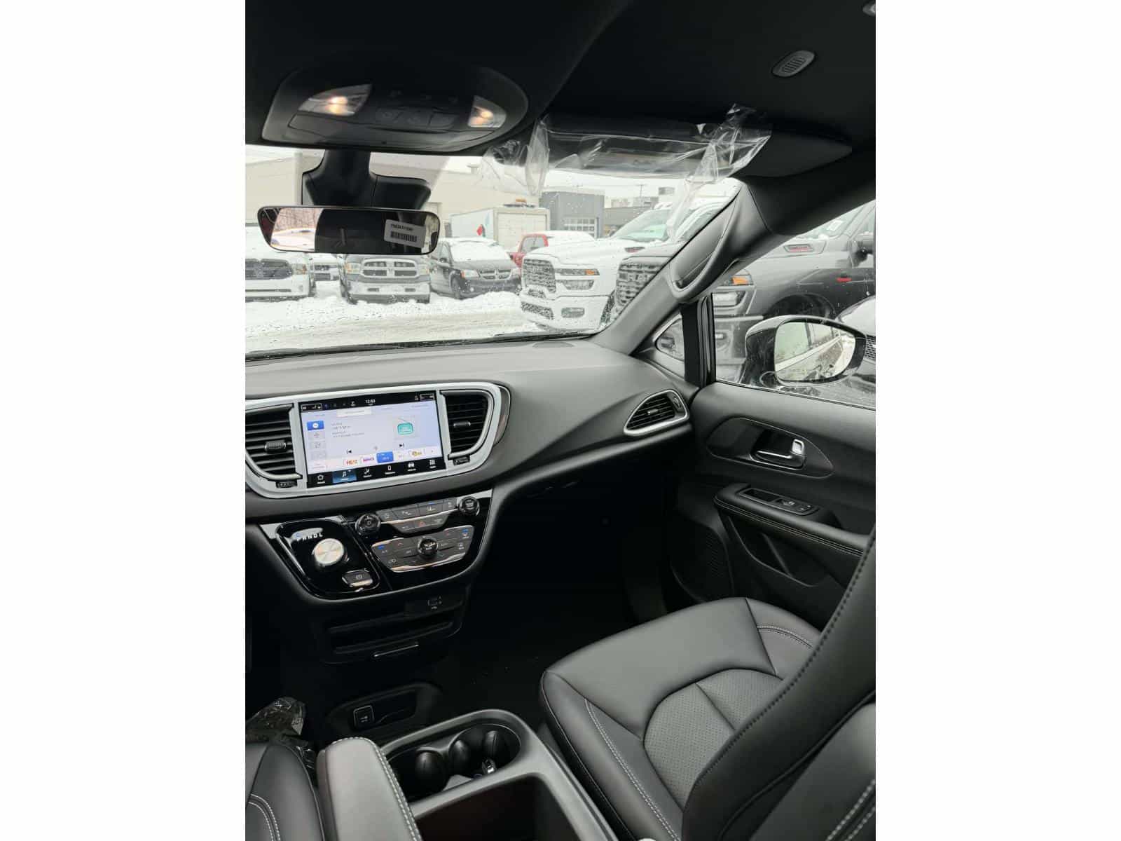 Image 9 Chrysler Grand Caravan SXT 2026