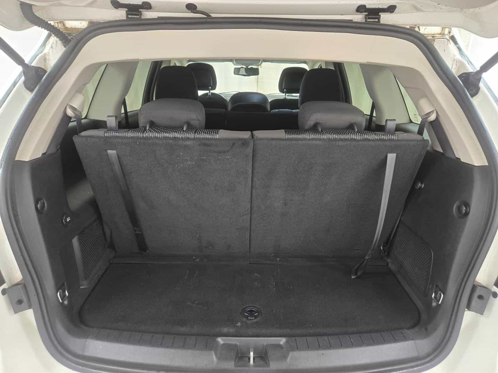 2016 Dodge Journey SXT - Image 10