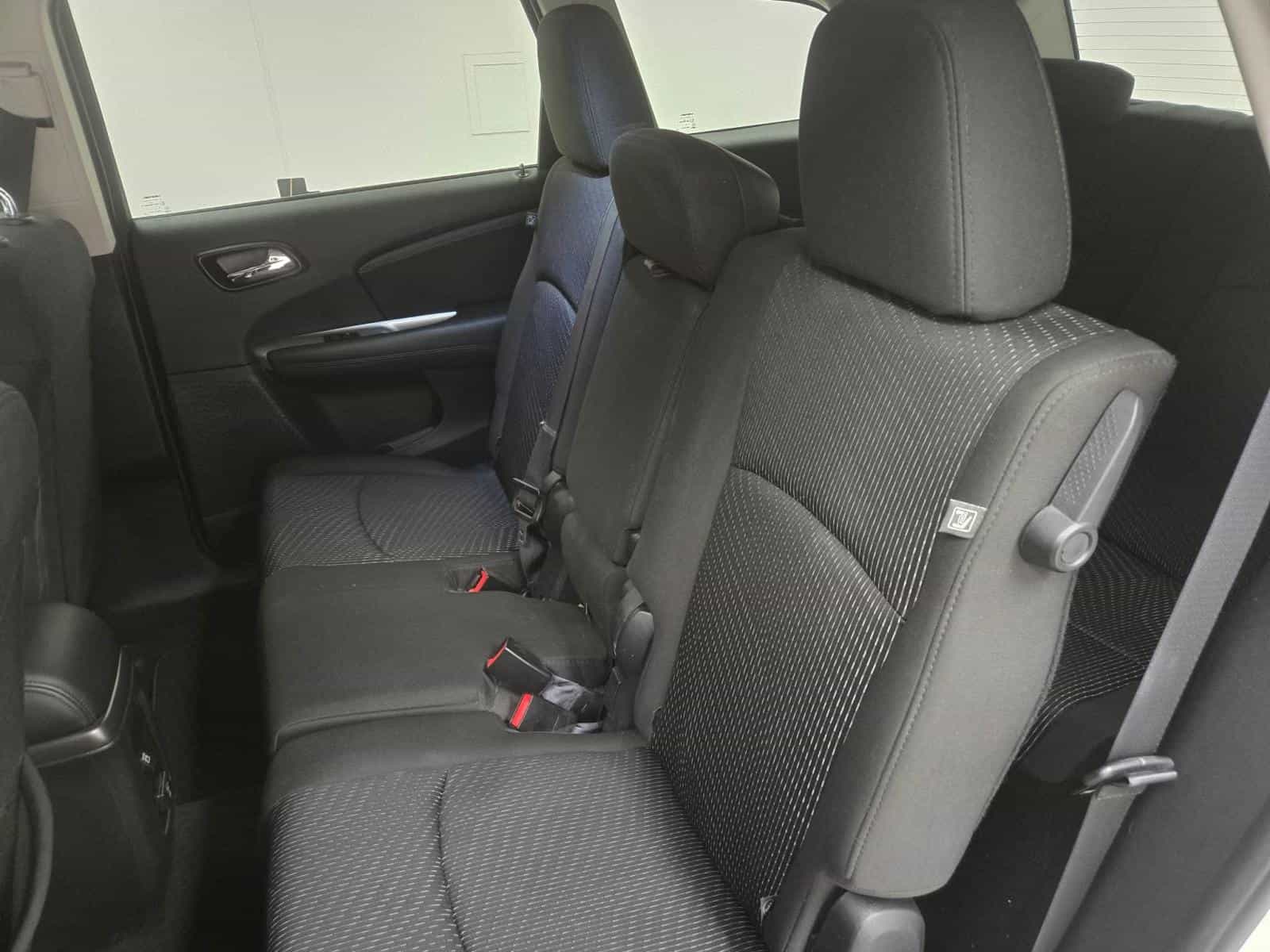 2016 Dodge Journey SXT - Image 11