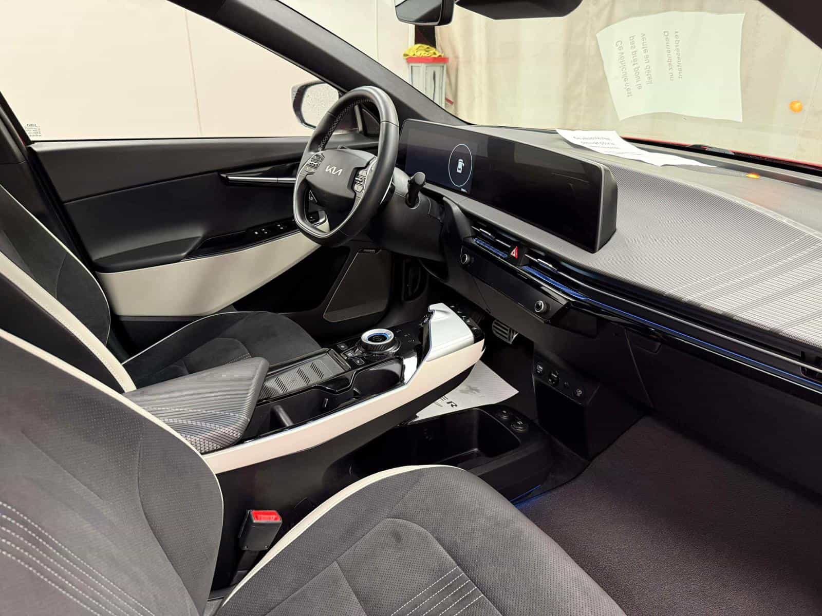 2022 Kia EV6 Long Range GT-Line 2 - Image 11