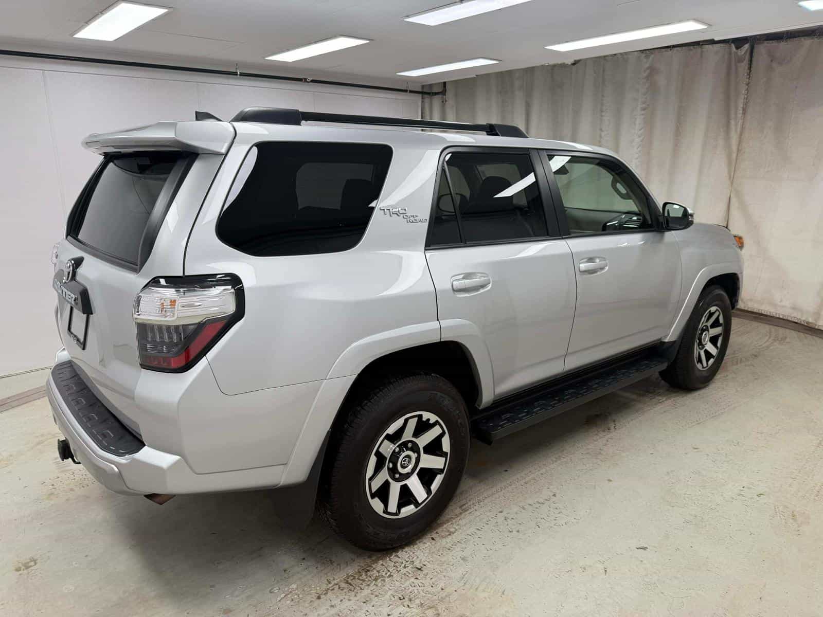 2022 Toyota 4Runner TRD Offroad - Image 4