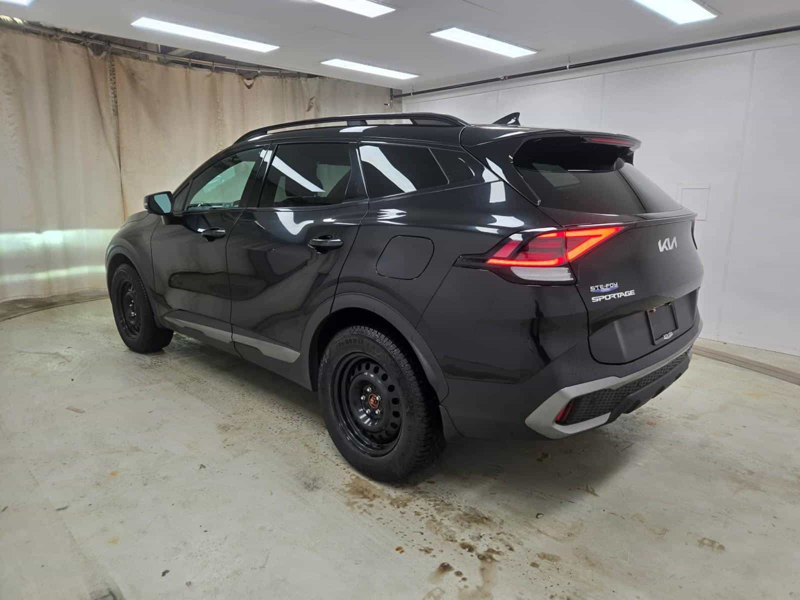 2023 Kia SPORTAGE X LINE LIMITED X-Line Limited - Image 4