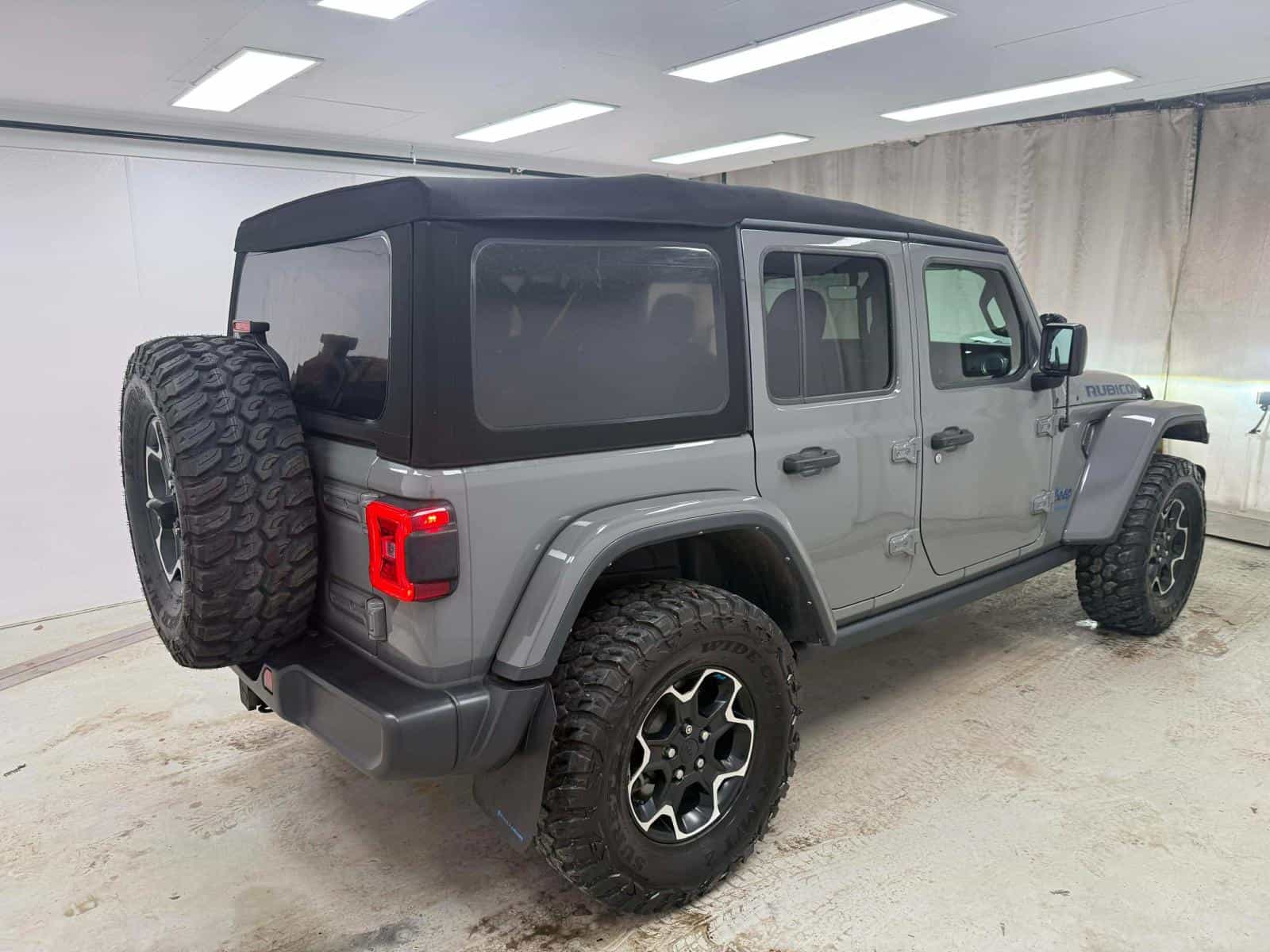 2022 Jeep Wrangler Ultd Rubicon 4XE - Image 6